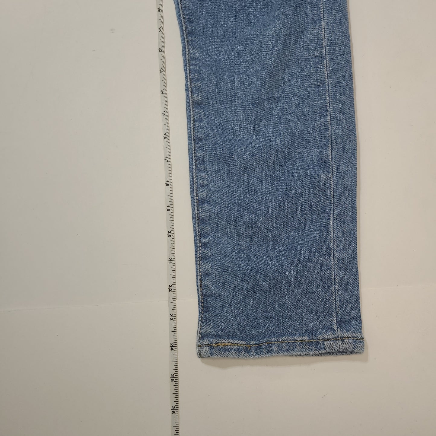 Levi's Wedgie Skinny Women's Jeans Light Washed - Size 27
