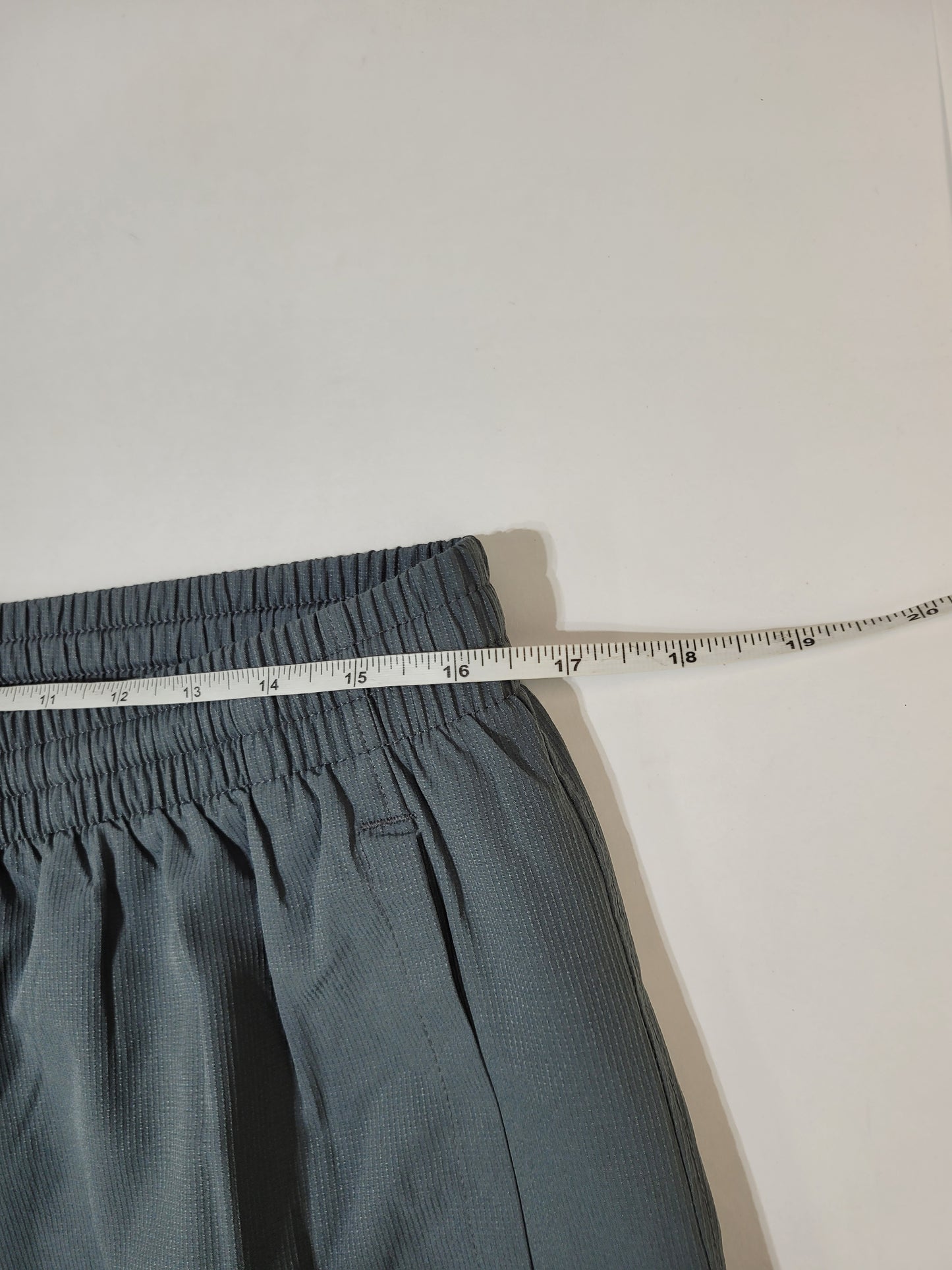 Under Armour Wide Leg Active Men's Pants Grey/Black - Size Large