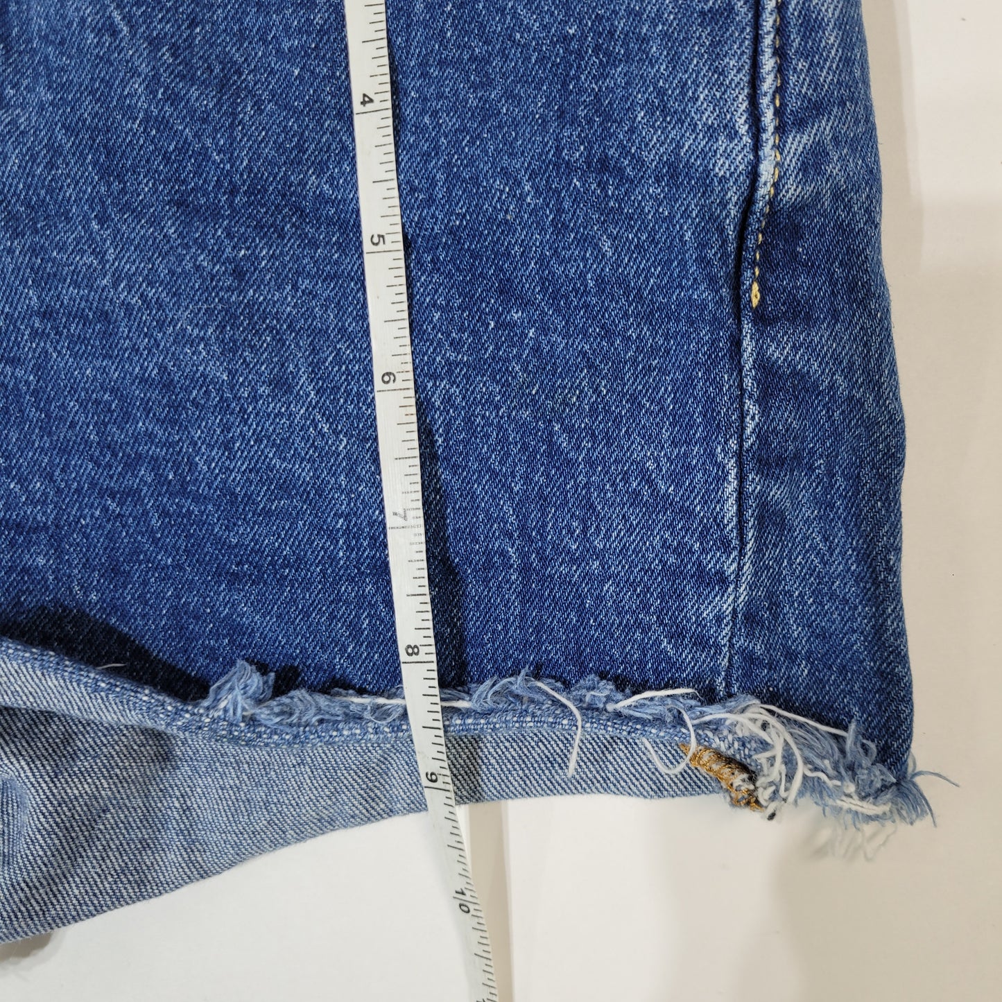 Levi's 501 Denim Women's Shorts Dark Washed - Size 24