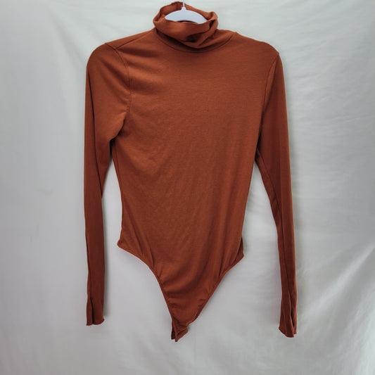 Free People Women's Turtle Neck Bodysuit Orange - Size Large