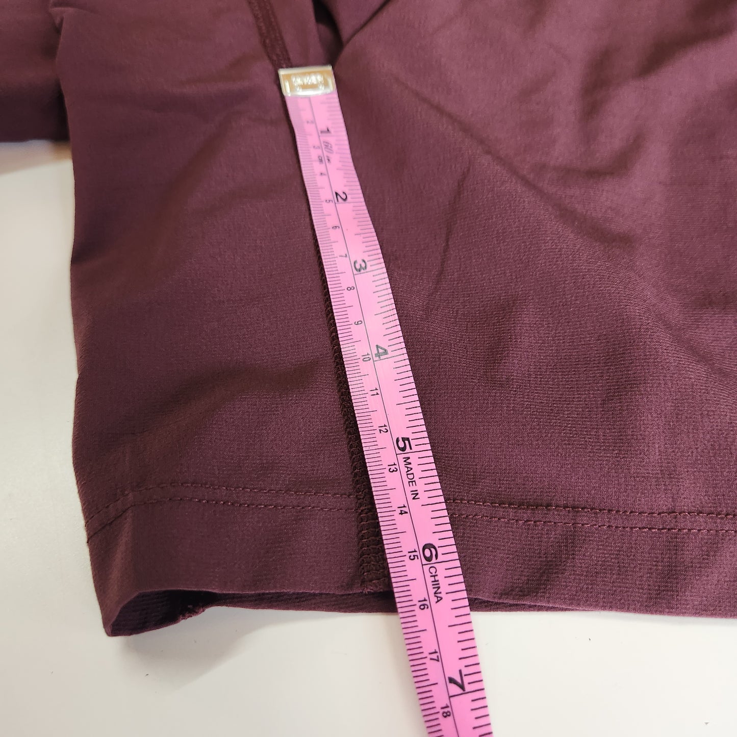 Nike Women's Yoga Shorts Lined Burgundy - Size Large