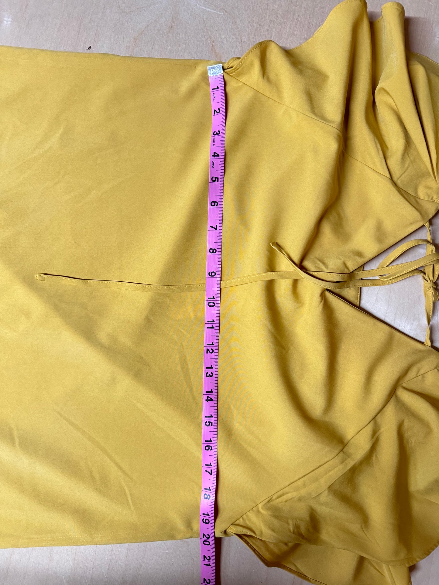 Molly Bracken Women’s Short Sleeve Midi Dress Yellow - Size L