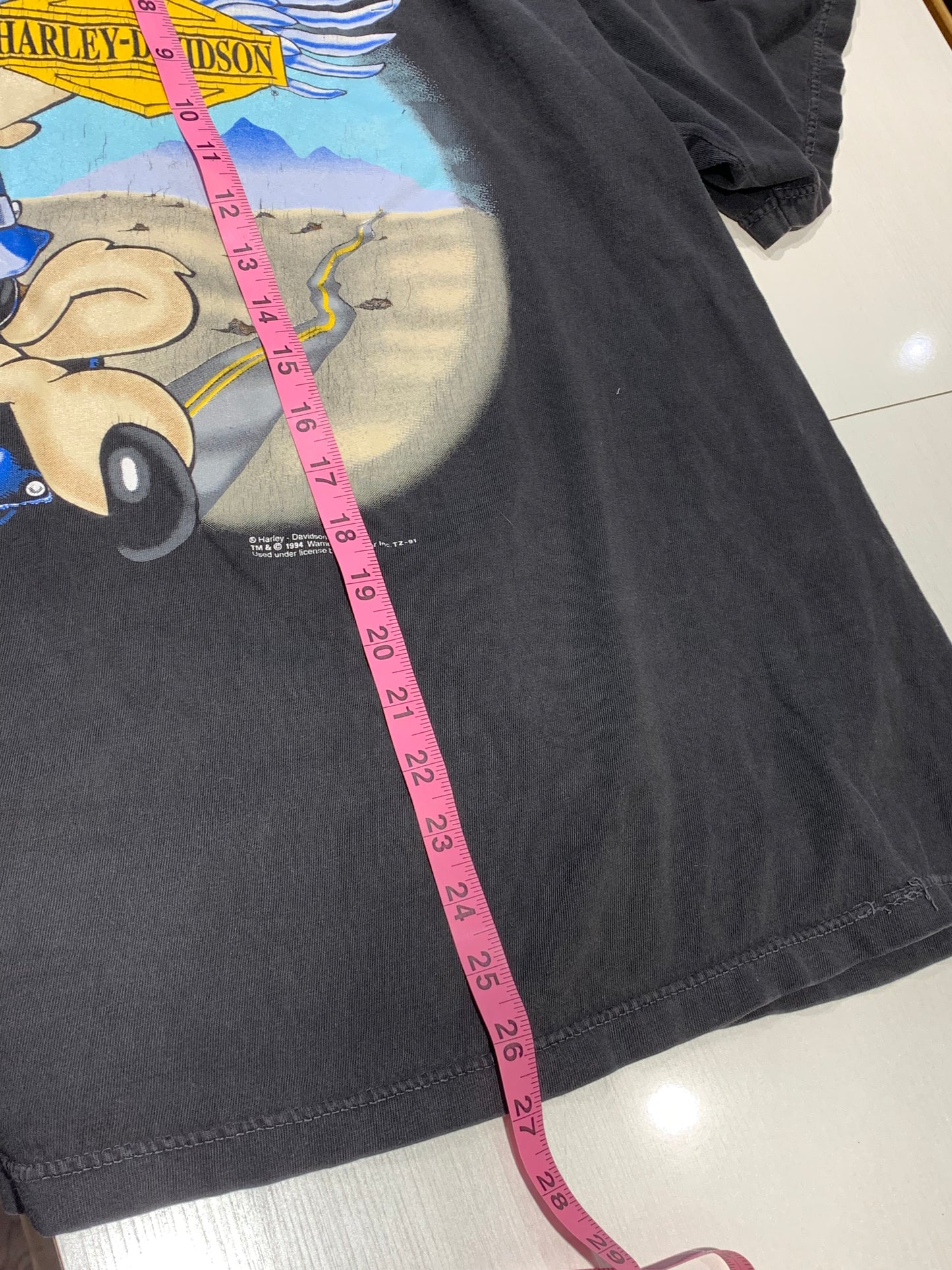 Harley Davidson Vintage 1994 Wile E Coyote Shirt - Size XL