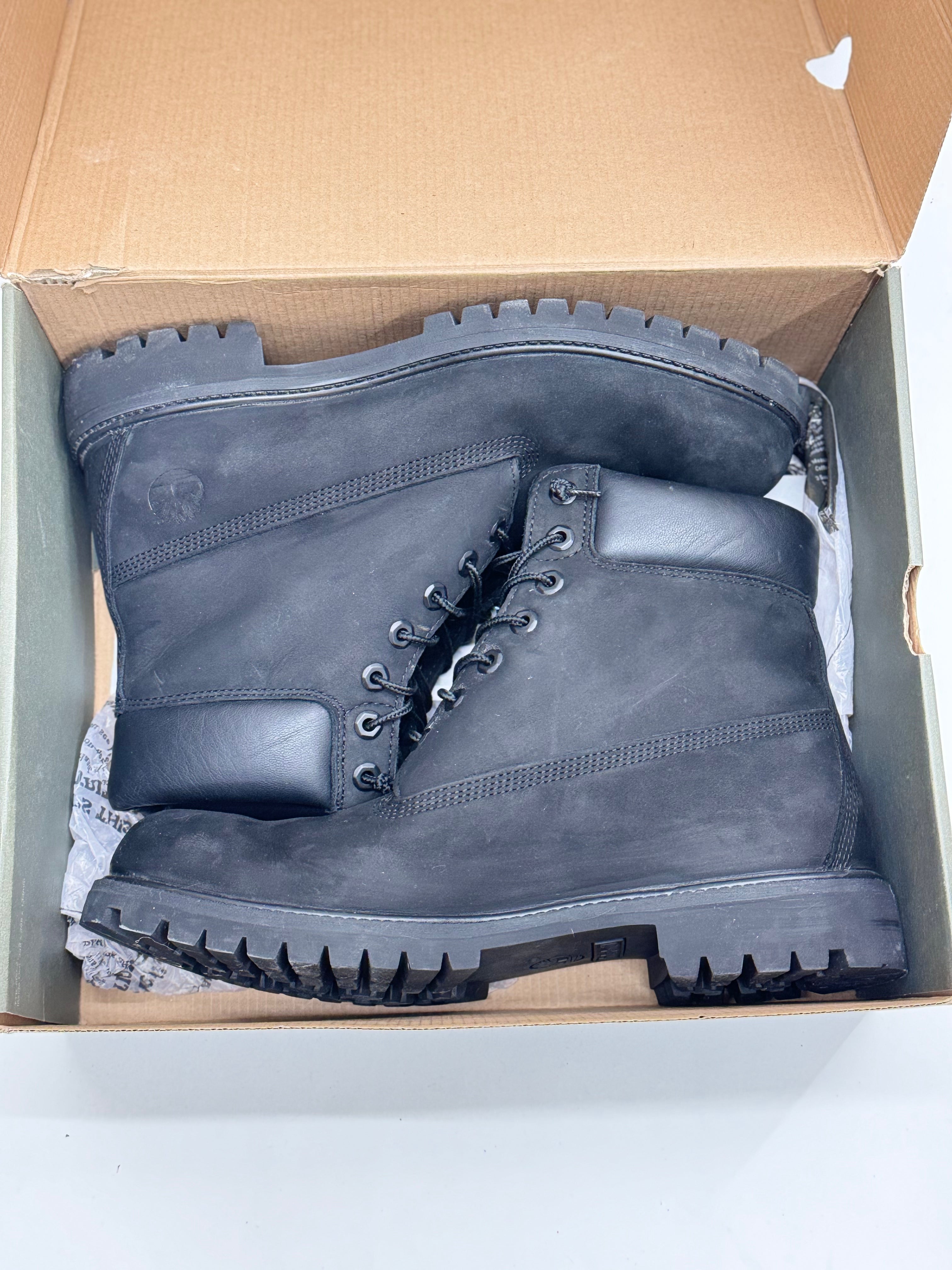 Timberland Men's Boots Black - Size 12 – PoppinTags Timberland Men's Boots Black - Size 12 – PoppinTags