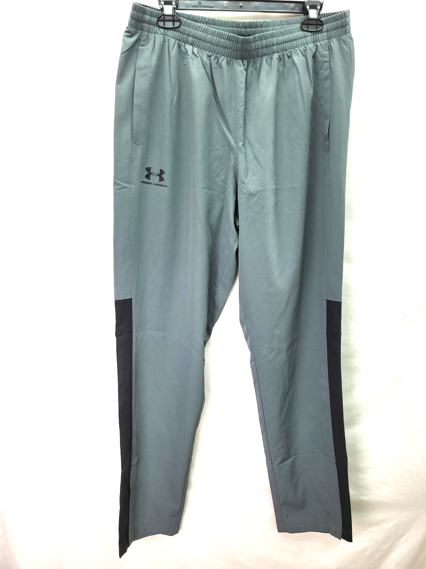 Under Armour Wide Leg Active Men's Pants Grey/Black - Size Large