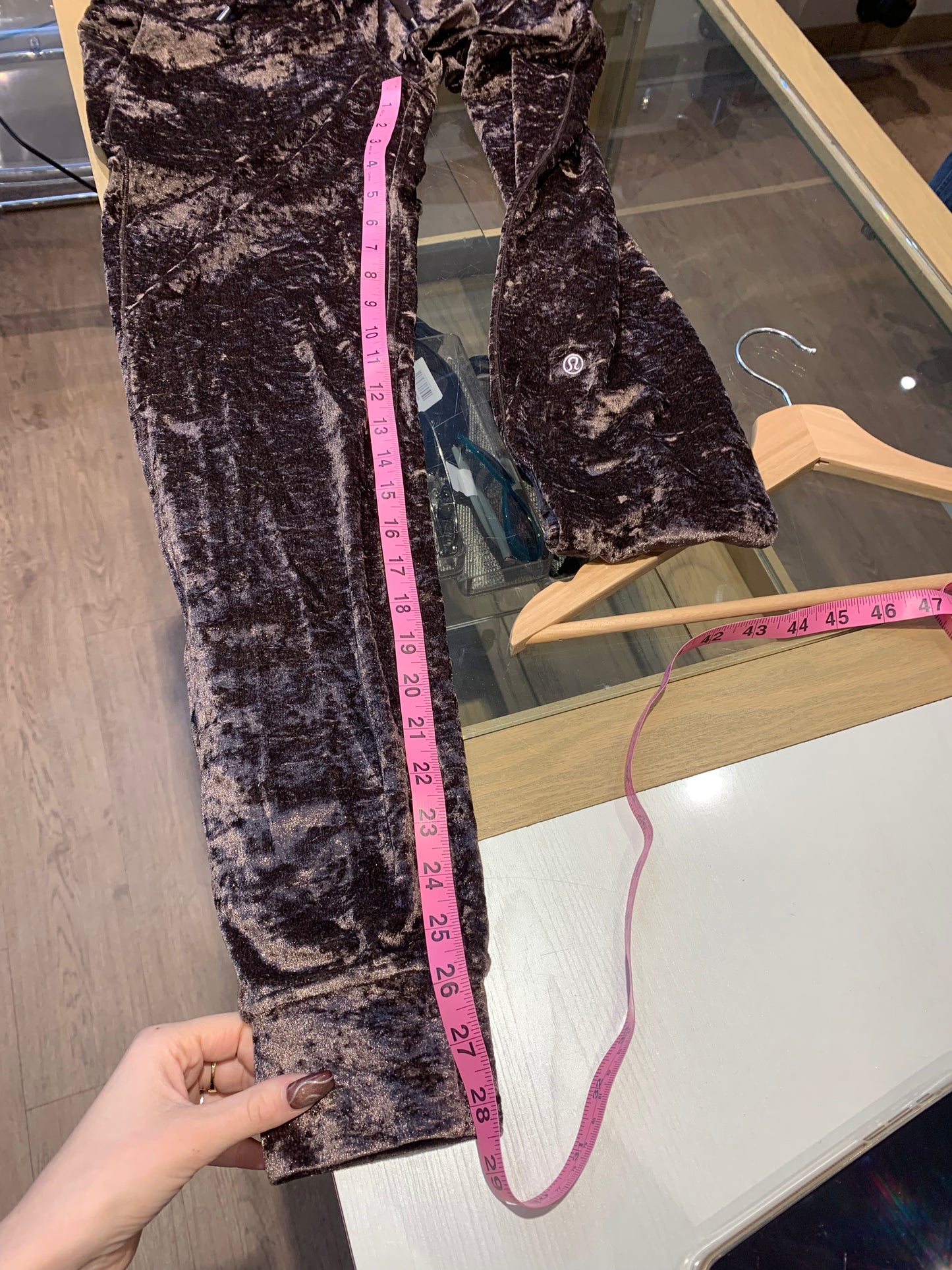 Lululemon Ready to Crush Jogger Pants Velvet French Press - Size 4