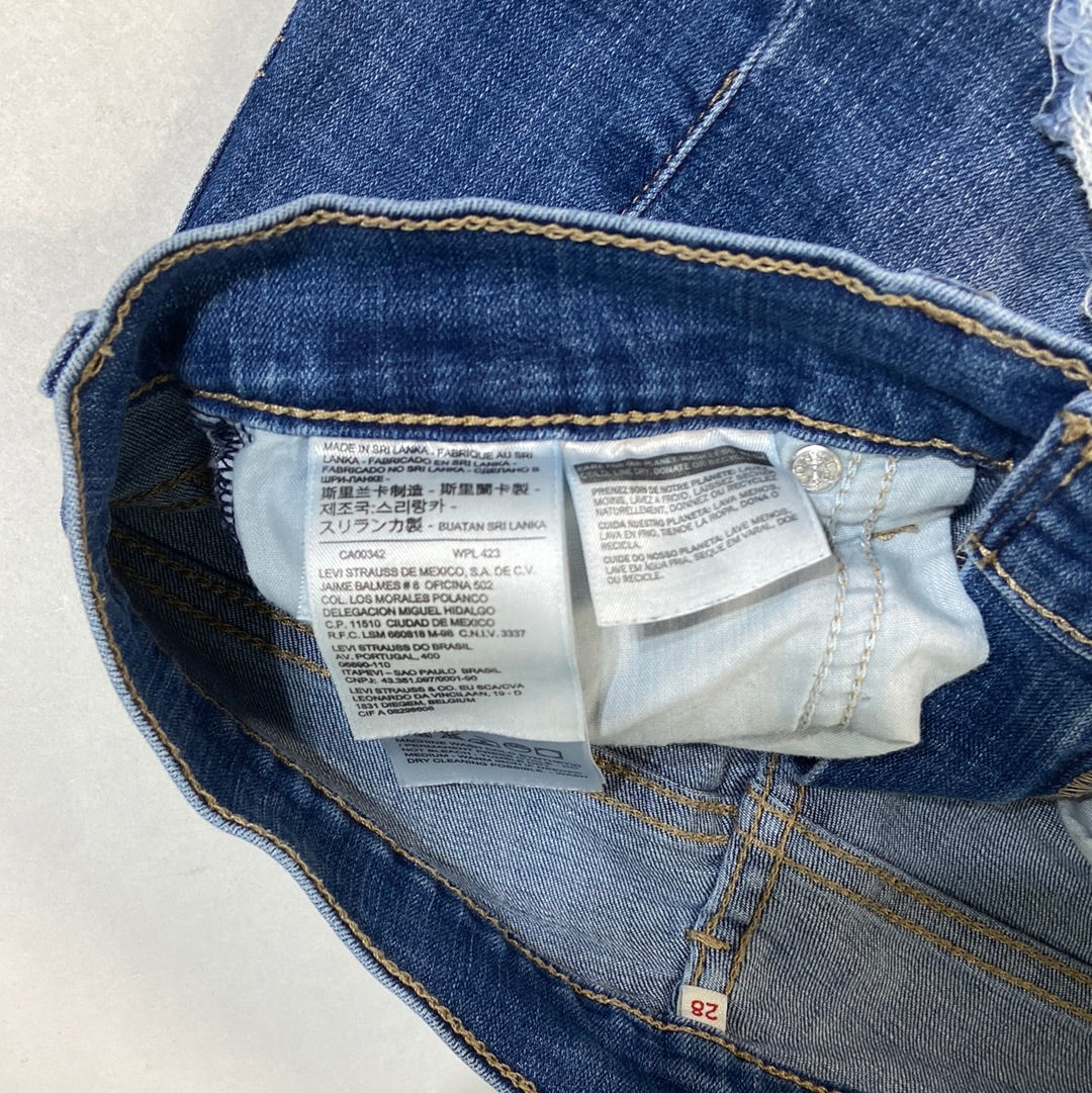 Levi’s Denim Women's Shorts Medium Washed - Size 28
