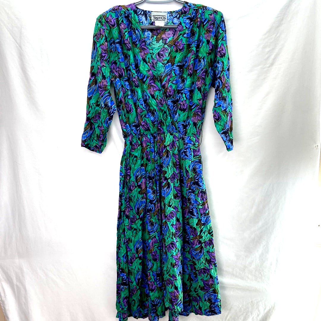 Vintage Tradition Sears Floral Maxi Dress - Size 10 PoppinTags Vintage Tradition Sears Floral Maxi Dress - Size 10 PoppinTags