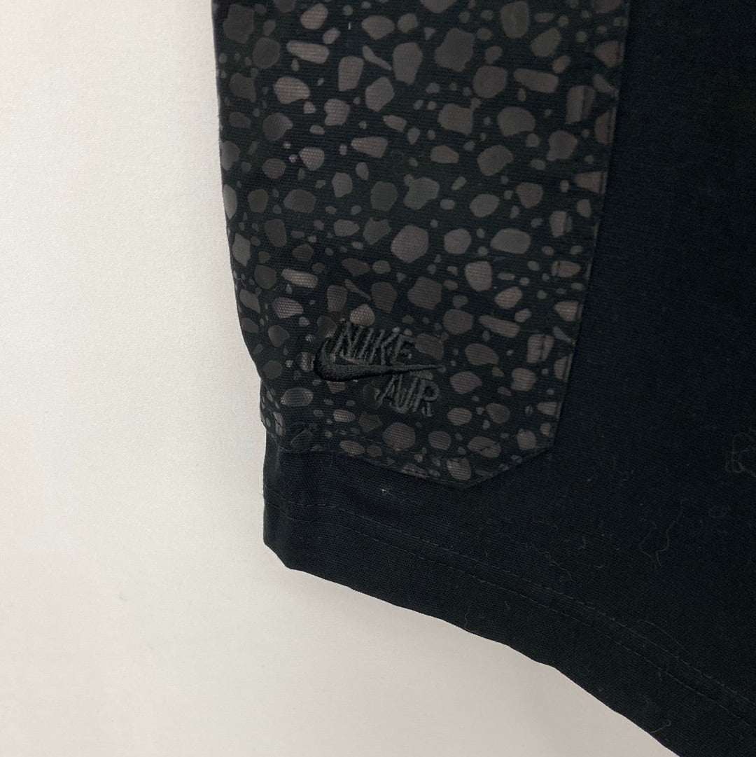 Nike Baggy Men's Cargo Shorts Black - Size 38