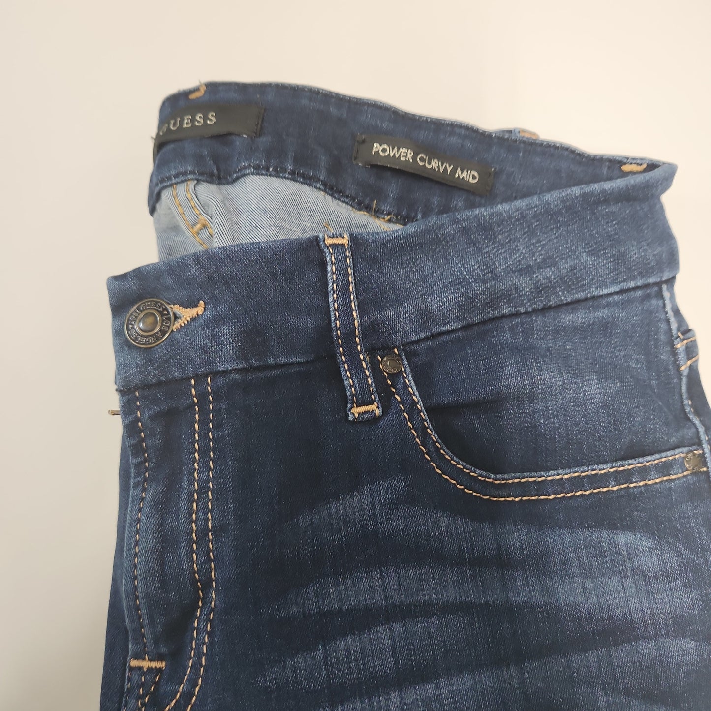 Guess Power Curve Mid Rise Jeans Medium Washed - 28