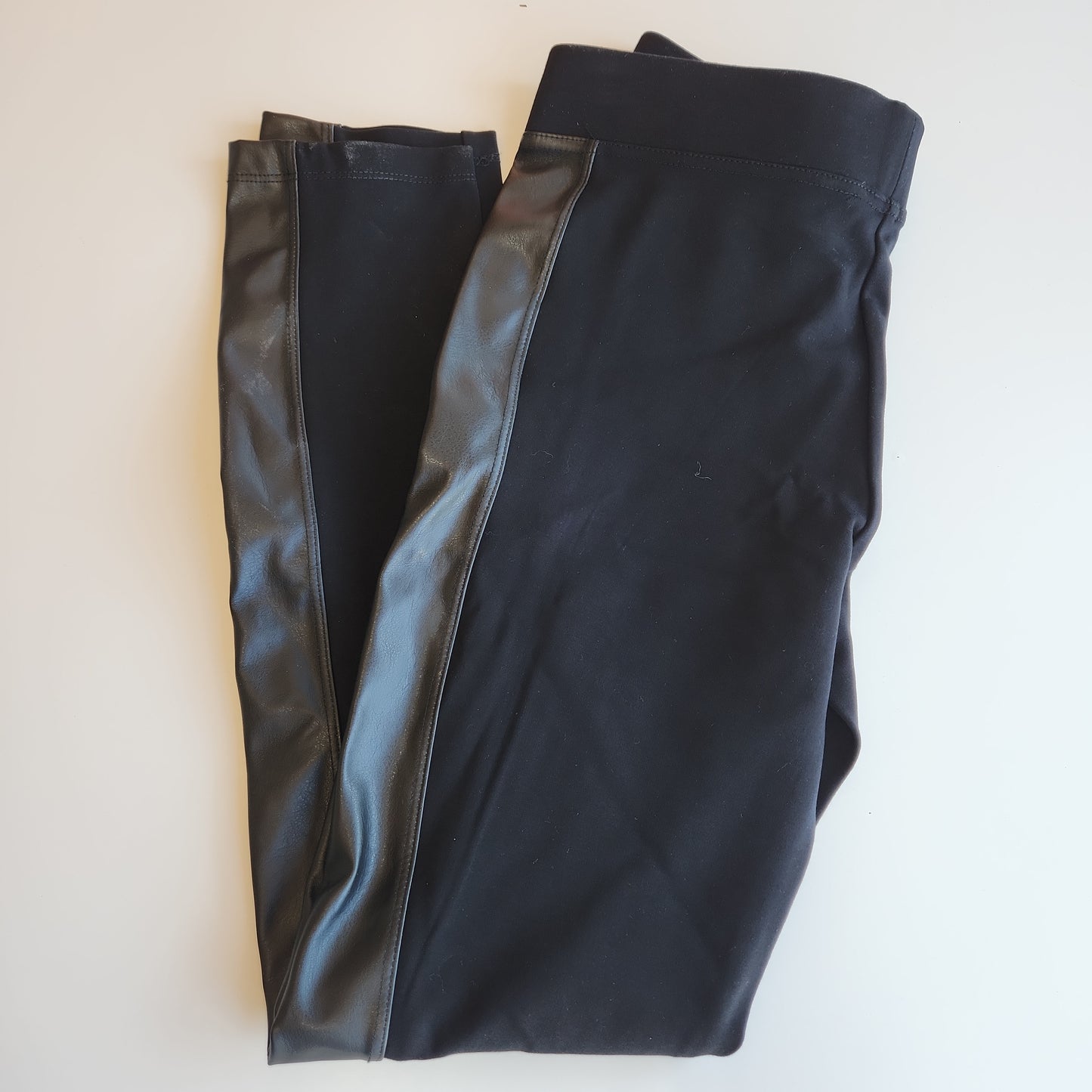 Karl Lagerfeld Paris Pants Black - Small