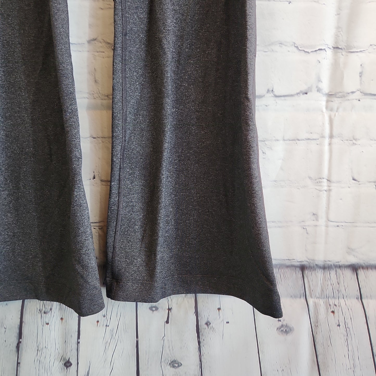 Lululemon Throw Back Pant Gray (31") - 6