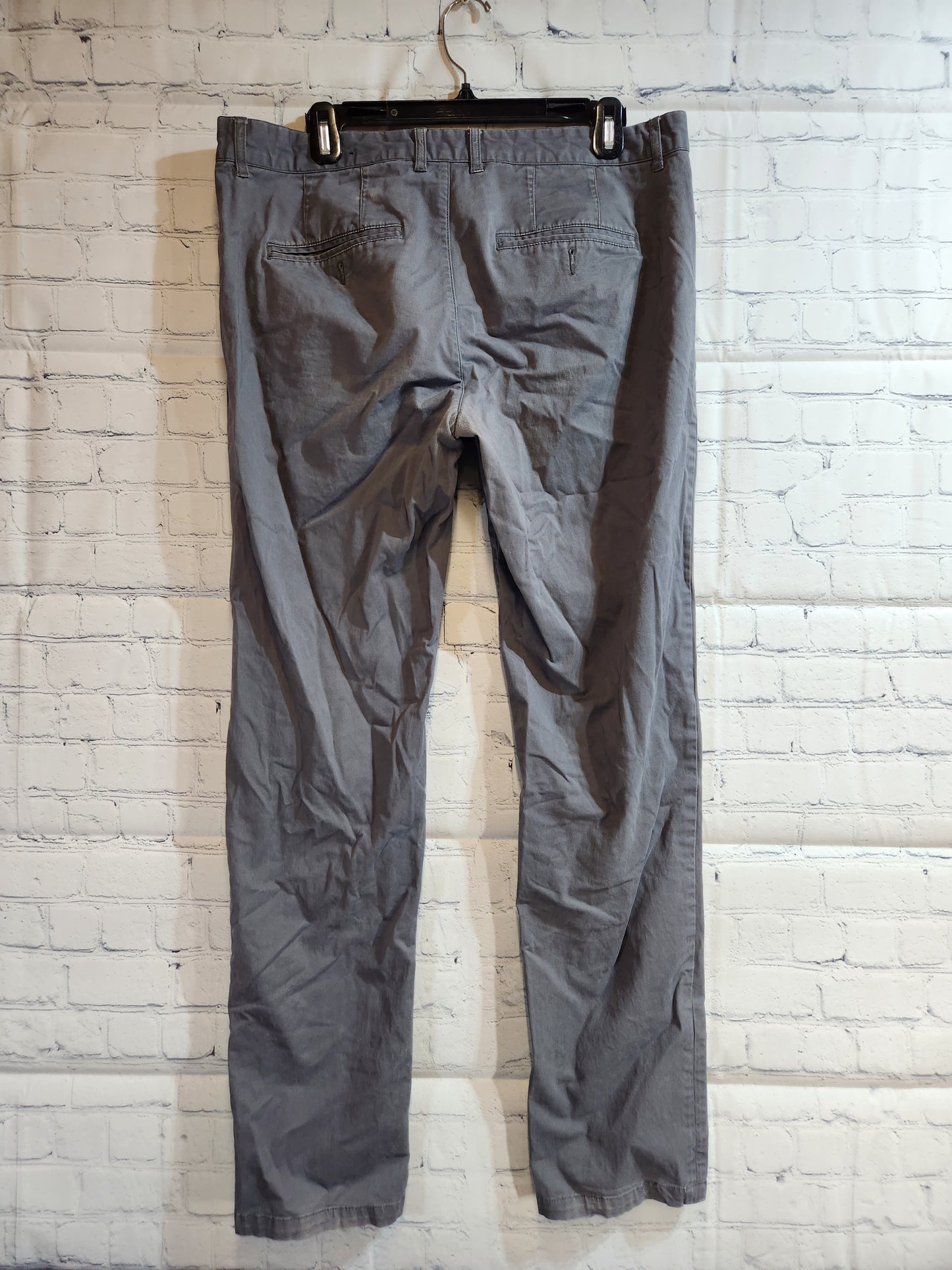 RW&CO. Men's grey slimfit chinos - 33x33