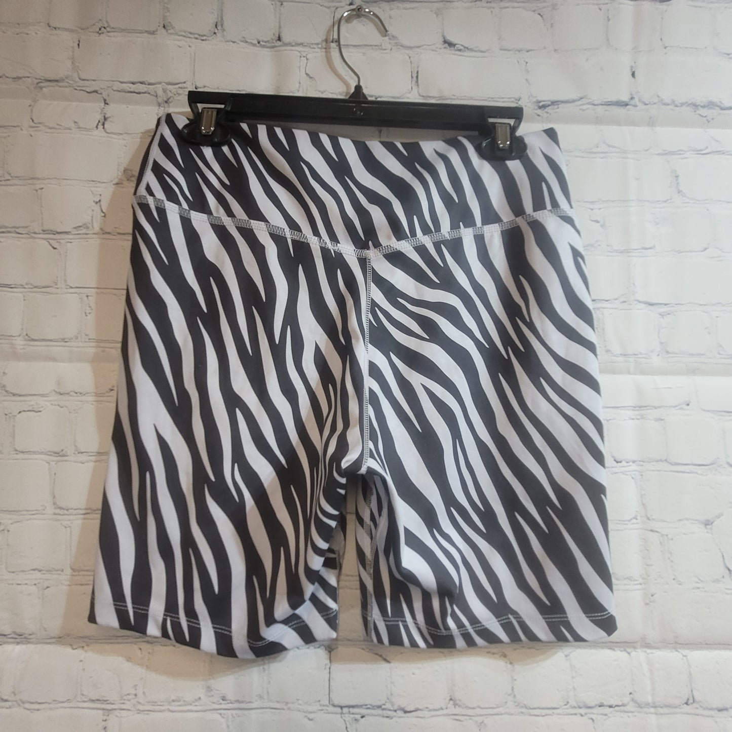 NIKE Dri-Fit Zebra Print Biker Shorts - Large