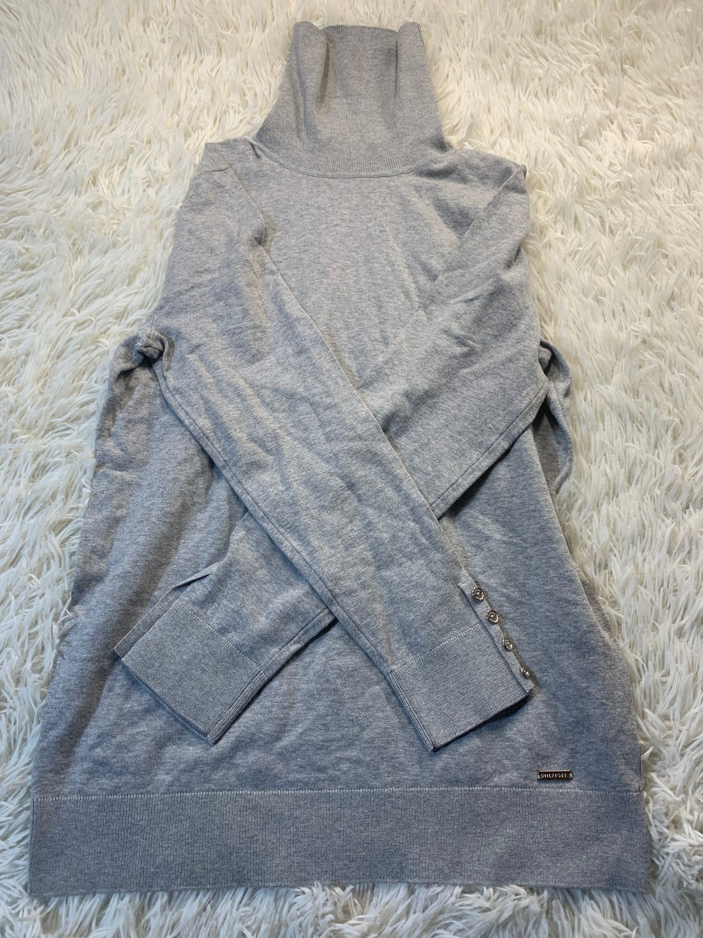 Tommy Hilfiger turtle neck sweater - large