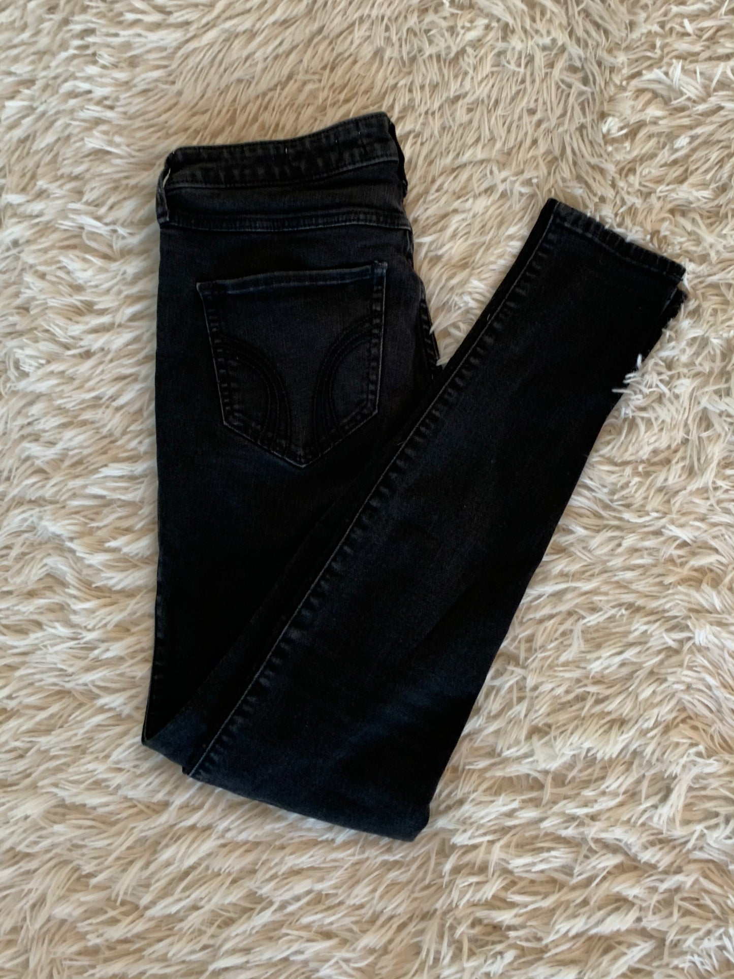 Hollister Women's High Rise Super Skinny Jeans Black - Size 29 x 30