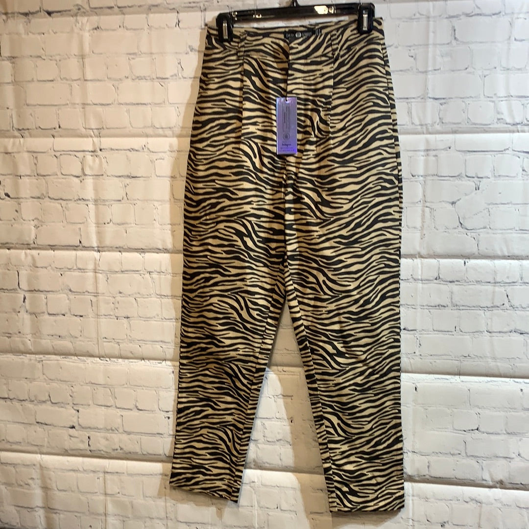Daisy Street Women's Jeans Animal Print White/Black - Size Small