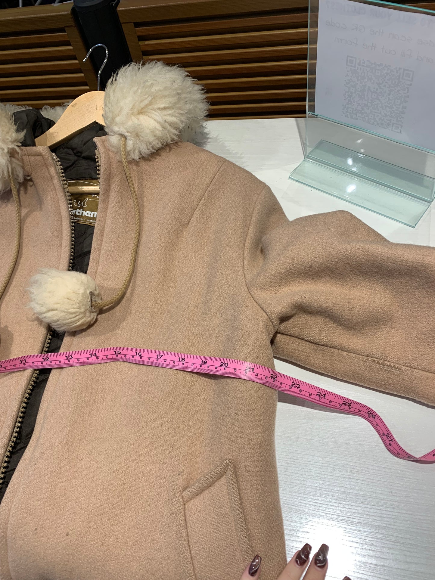 Northern Sun Vintage Gemini with Fur Hood Trim Inuit Eskimo Parka Coat - Large