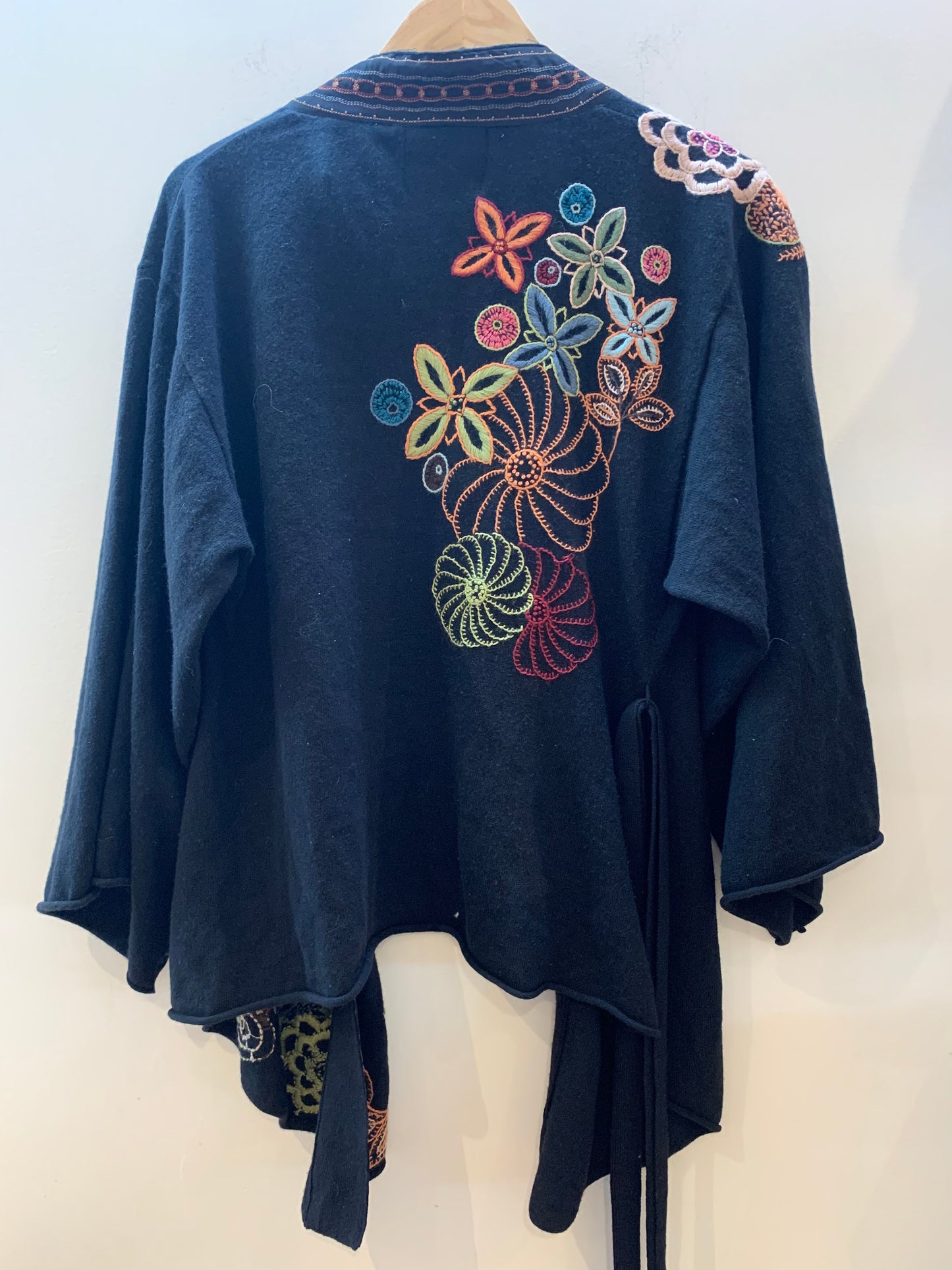 Guinevere Anthropologie Floral Stitched Cardigan - Size Medium