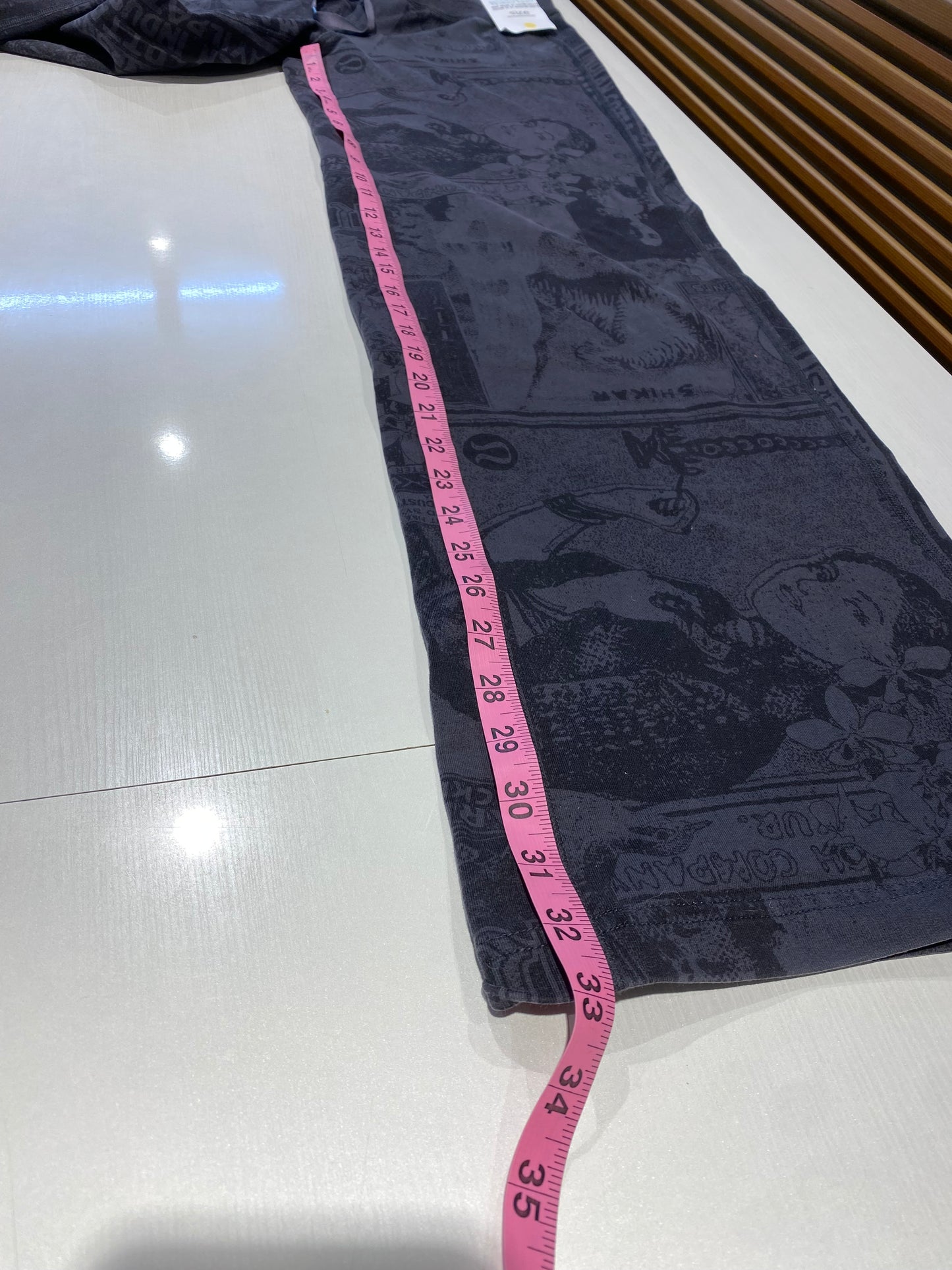 Lululemon Wide Leg Sweat Pants Vintage All Over Print - Size Large