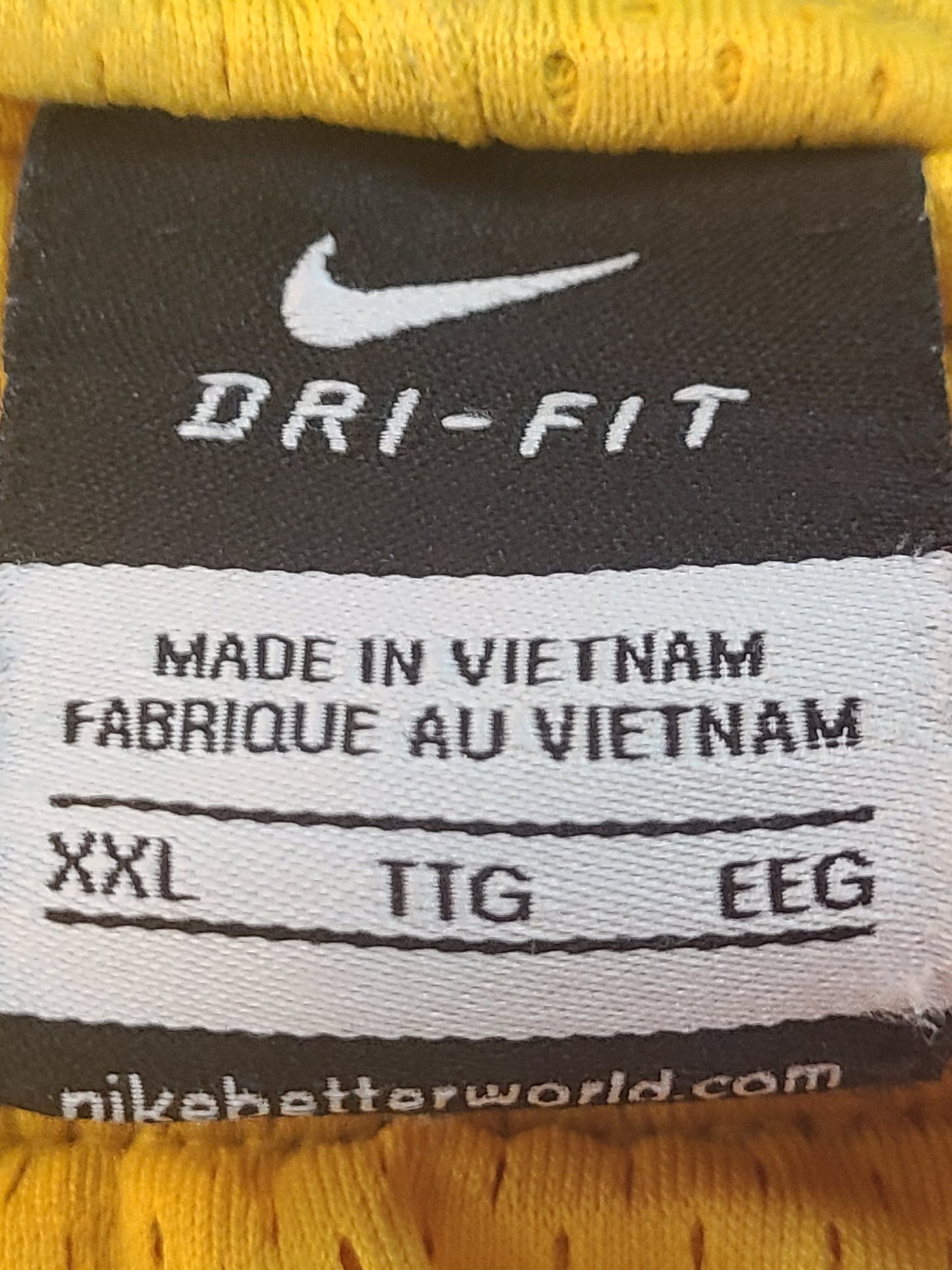 Vintage Nike Dri-Fit Men's Basketball Shorts Yellow - Size XXL