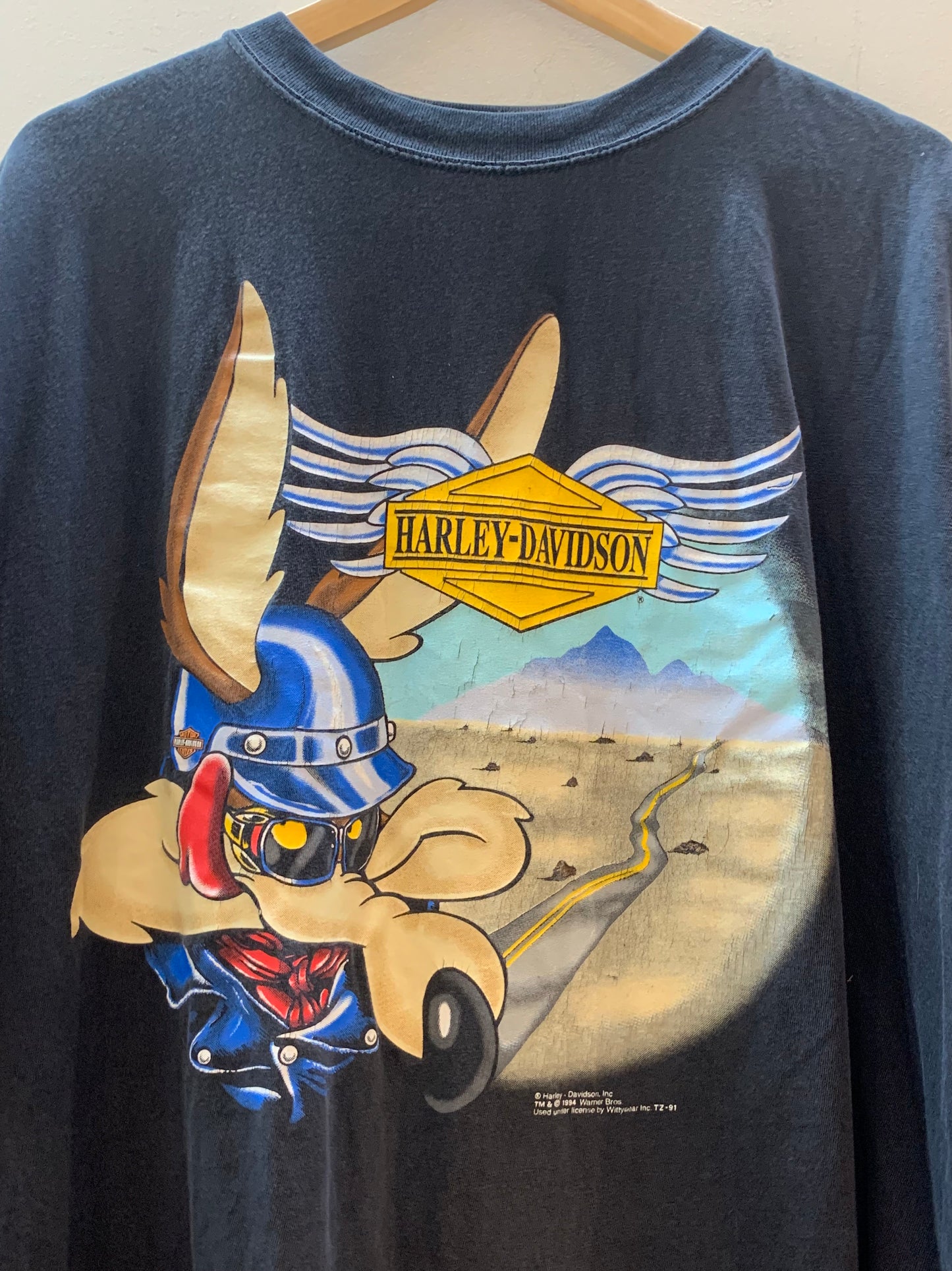 Harley Davidson Vintage 1994 Wile E Coyote Shirt - Size XL