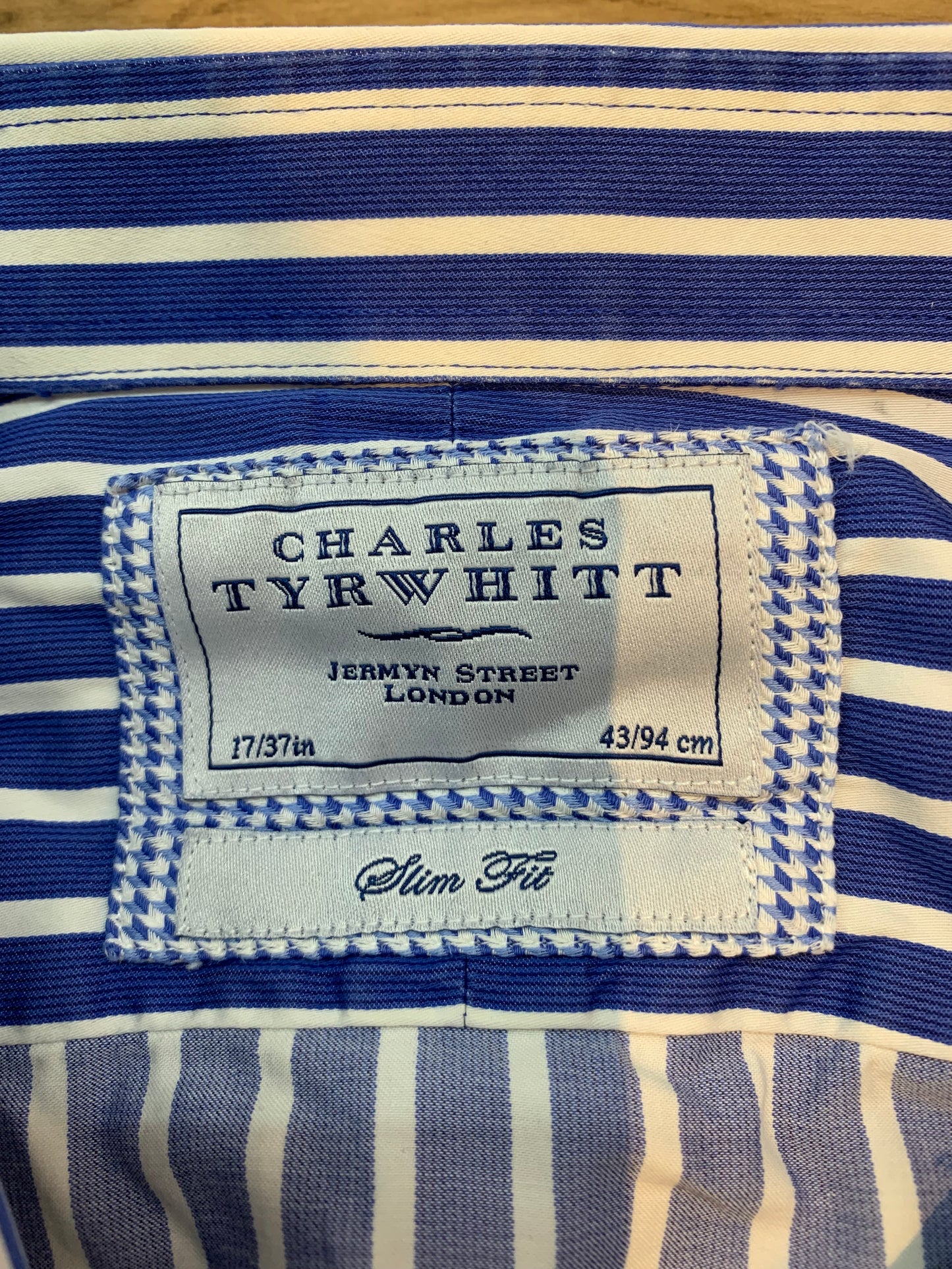 Charles Tyrwhitt Striped Slim Fit Dress Shirt Blue/White - Size 17/37