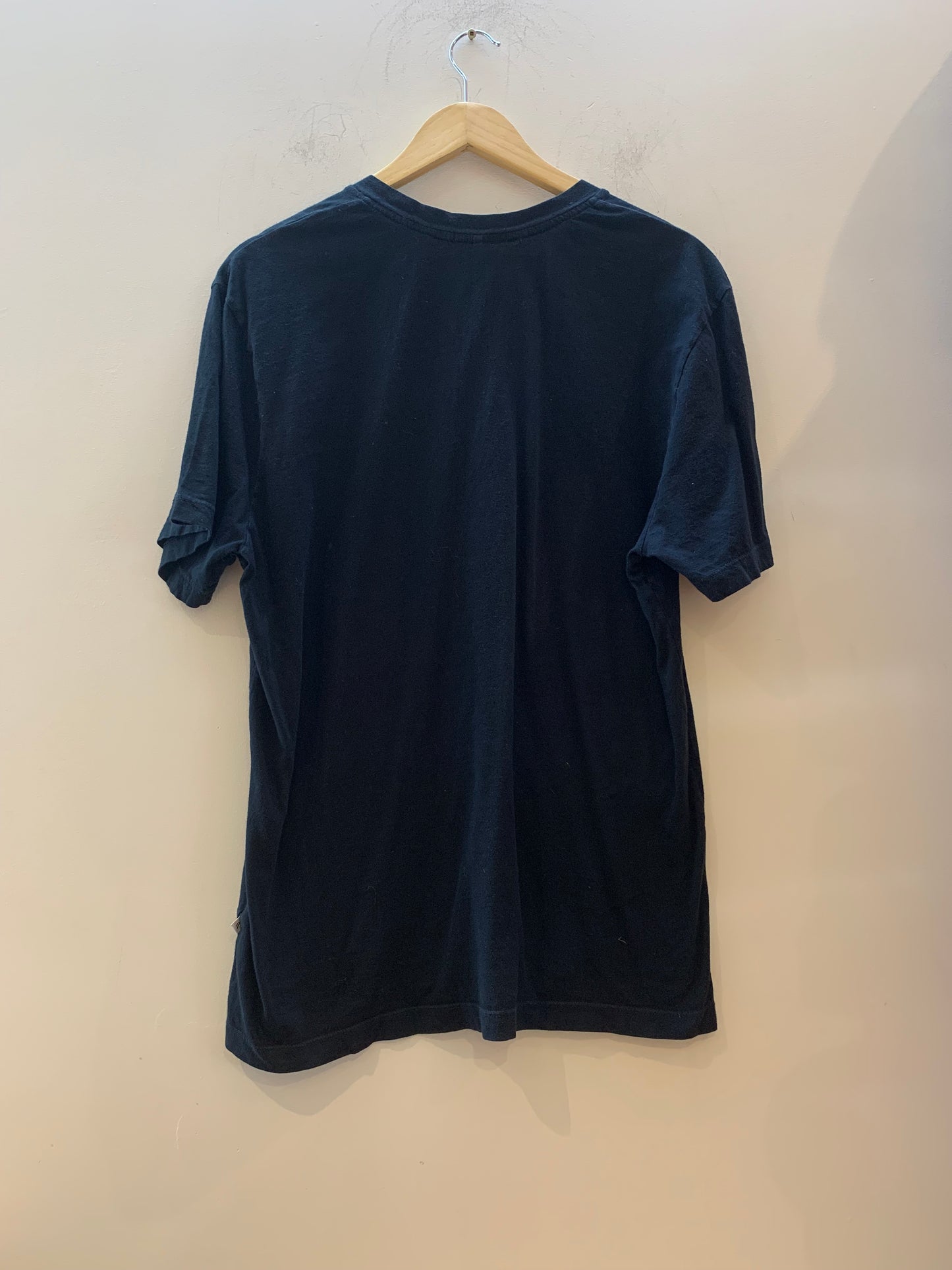 James Perse Standard T-Shirt V-Neck - Men's Size (US) Medium/(UK) 3