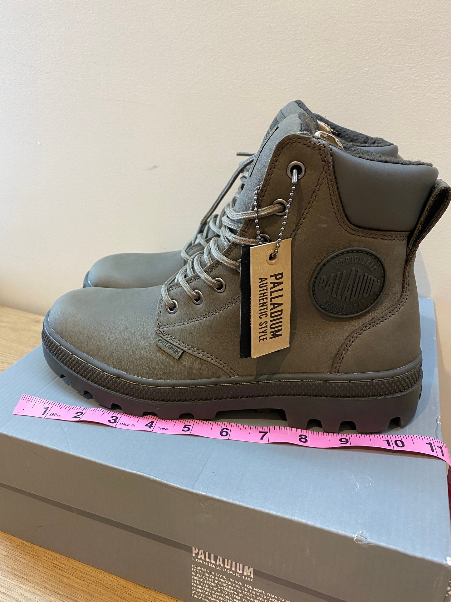 Palladium Pallabosse SC WP Leather Boots (Brand New) Grey - Size 8.5