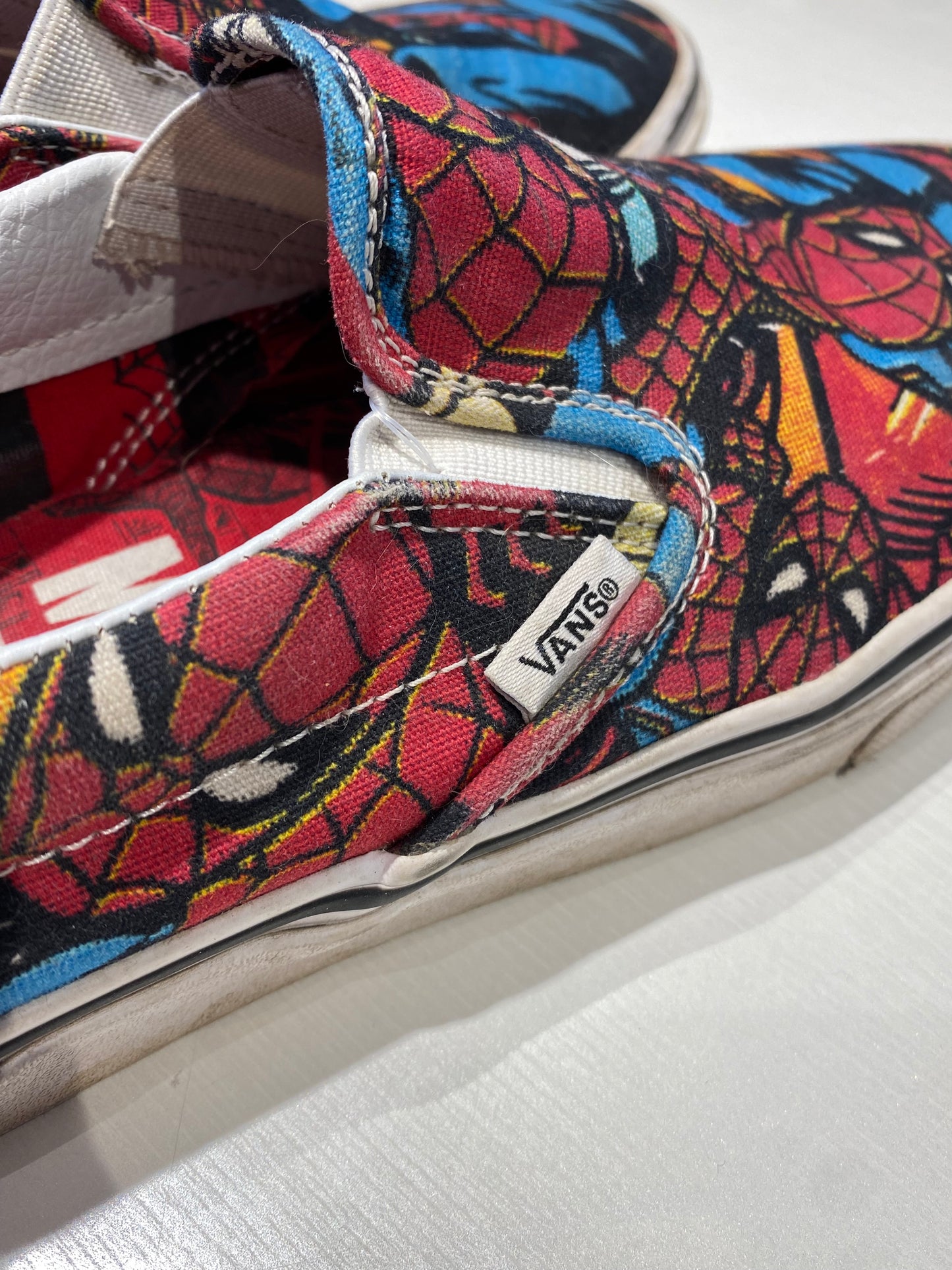 Vans Marvel Spiderman Slip On Shoes - Size Women's 10.5/Men's 9