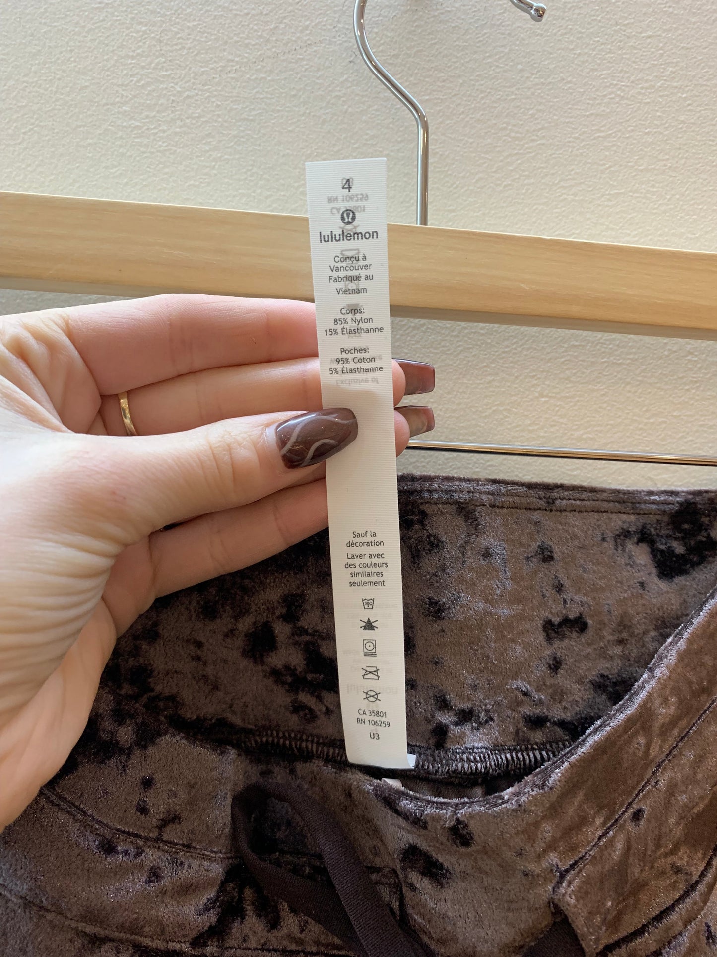 Lululemon Ready to Crush Jogger Pants Velvet French Press - Size 4