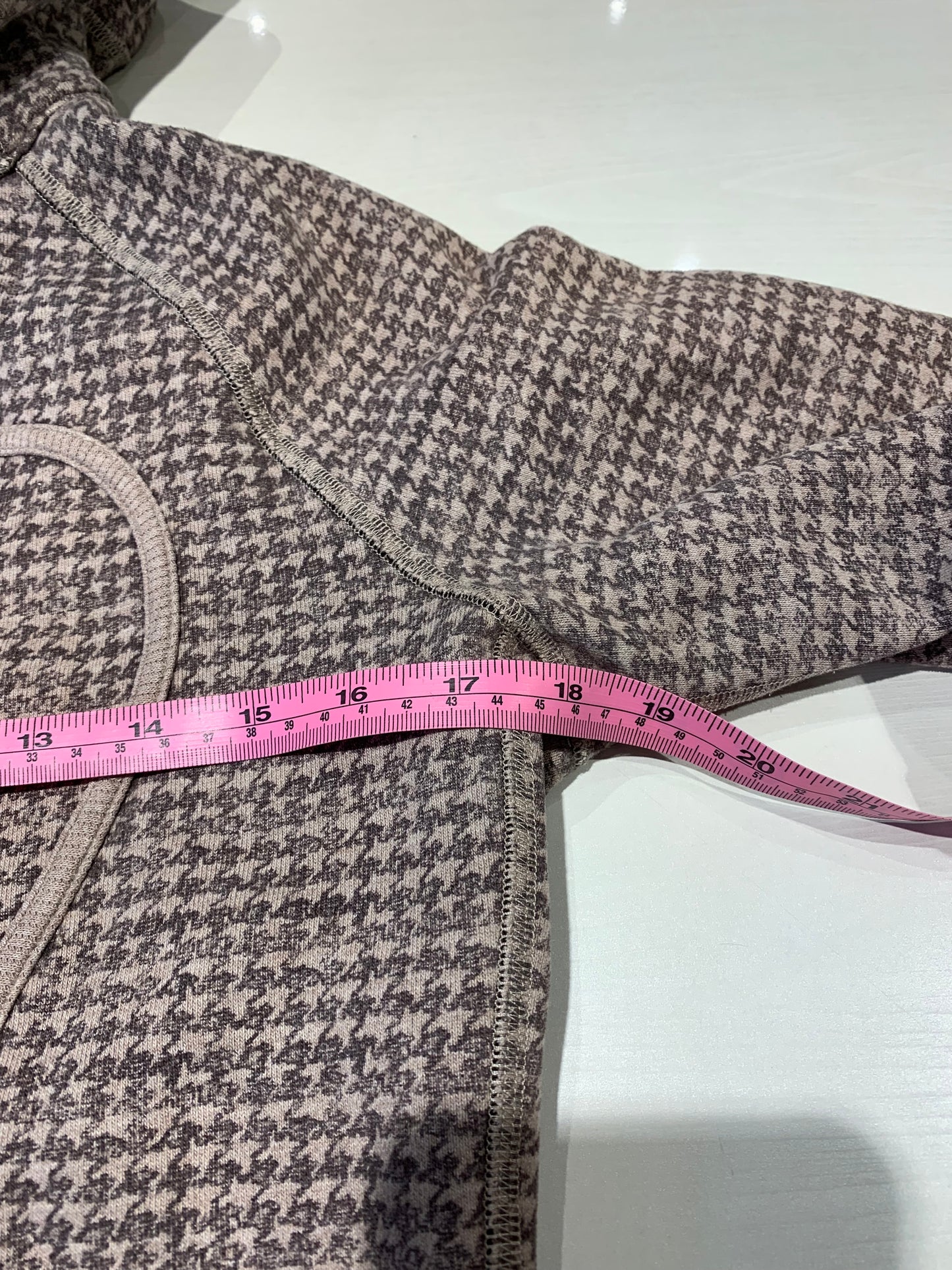 Lululemon Scuba Hoodie Houndstooth Print - Women's Size 6