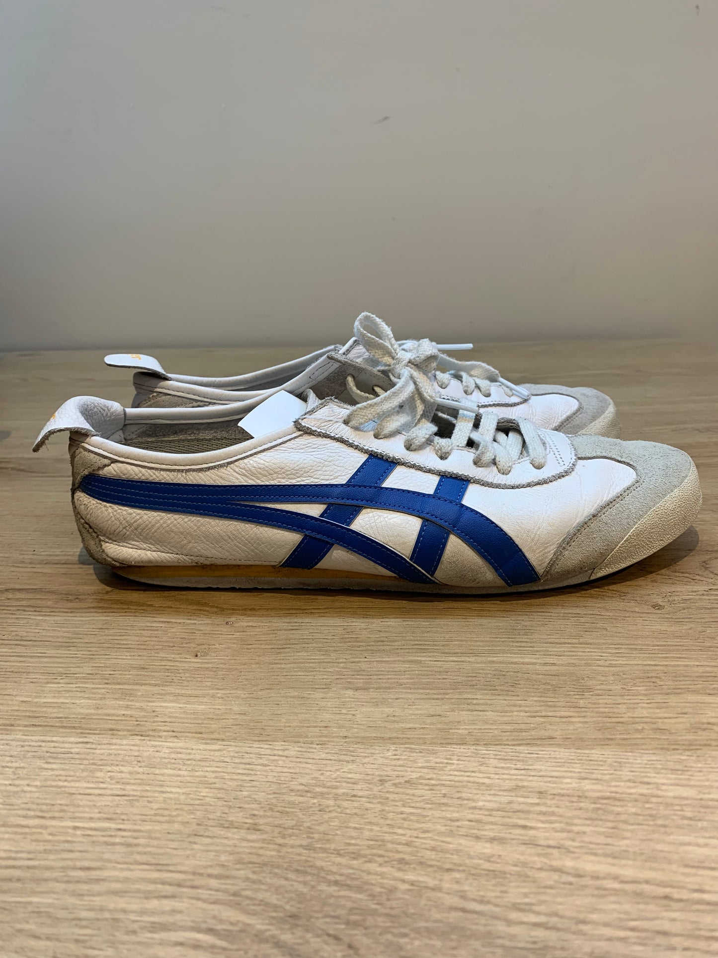 Asics Onitsuka Tiger Shoes White/Blue/Grey - Size 8.5