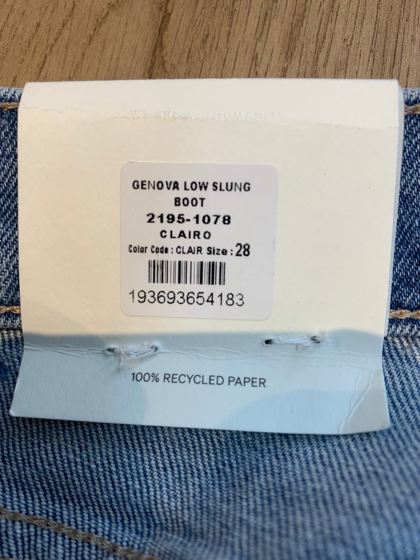 Citizens of Humanity Genova Low Rise Bootcut Jeans BNWT - Size 28