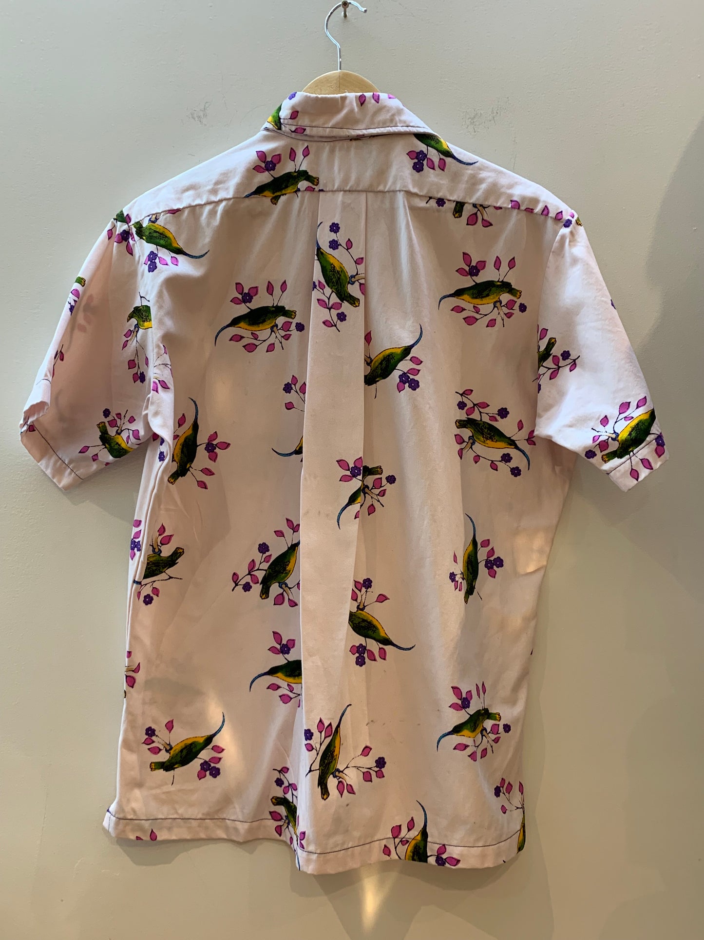 Otaheite Lahaina Hawaiian Shirt Pink floral - Men's Size Large