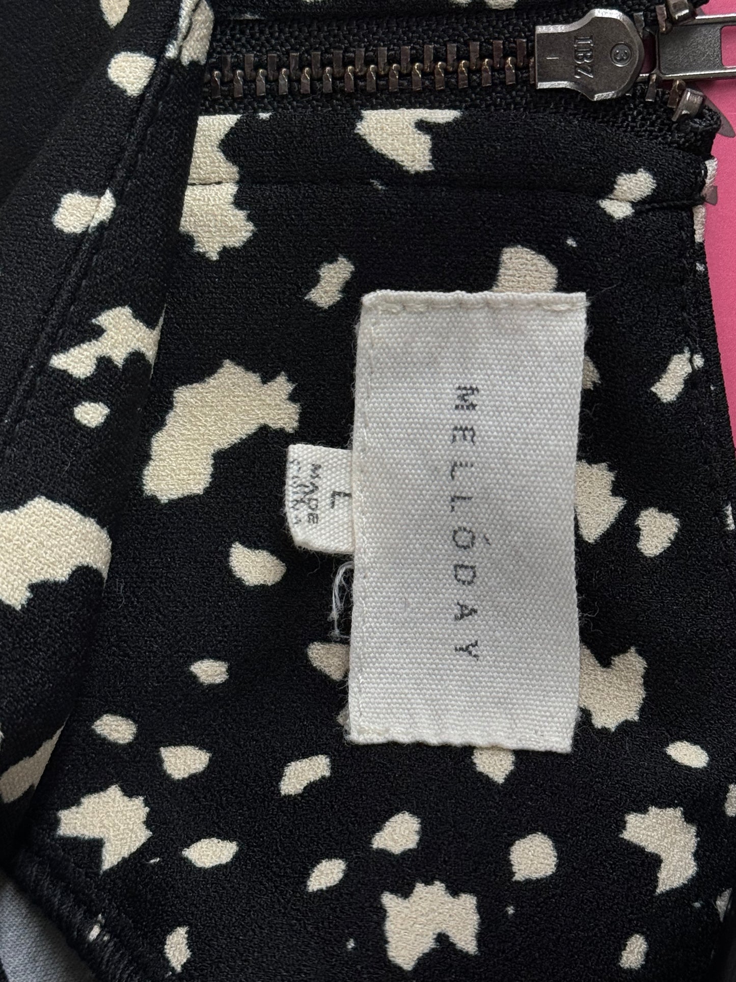 Melloday Women’s Printed Short Sleeve Top Black/Cream - Size Large