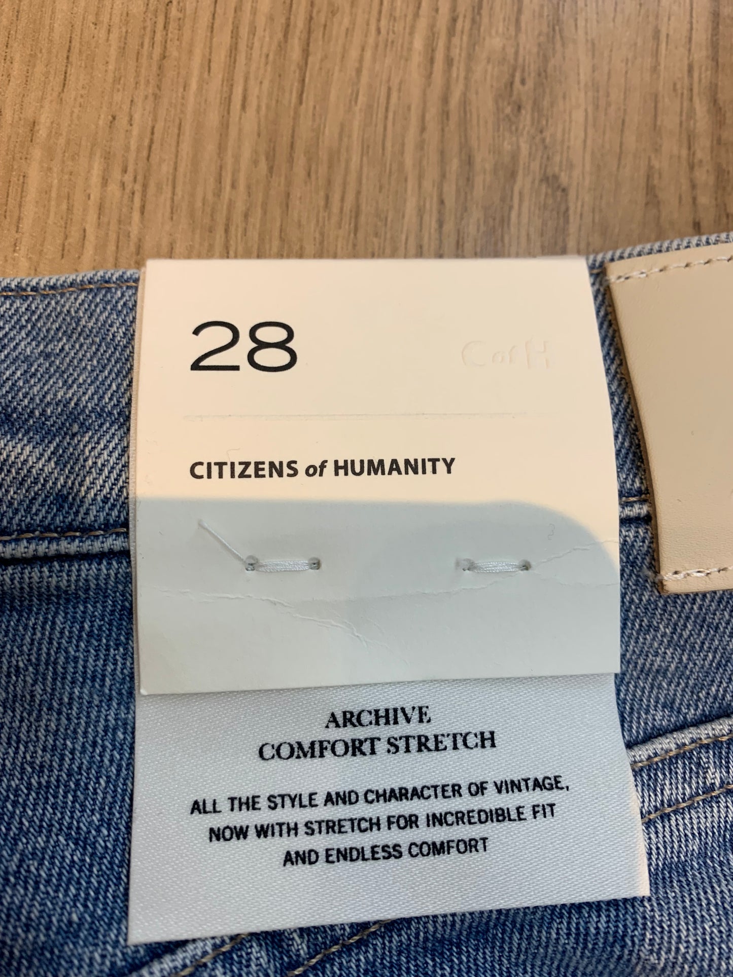 Citizens of Humanity Genova Low Rise Bootcut Jeans BNWT - Size 28