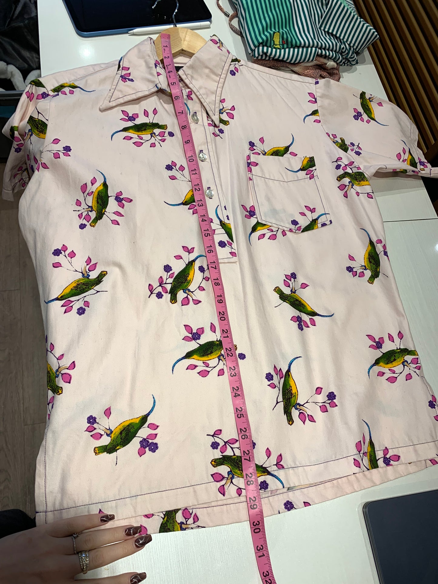 Otaheite Lahaina Hawaiian Shirt Pink floral - Men's Size Large