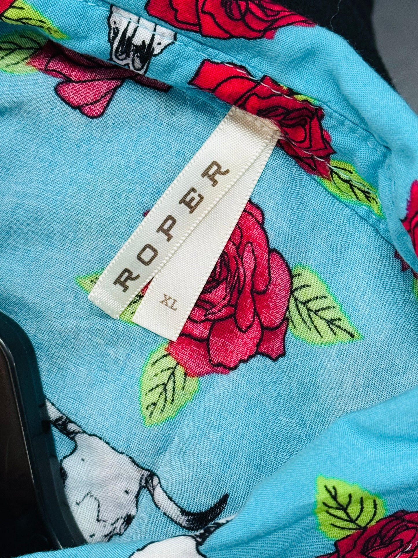 Roper Women’s Shirt Steer Head & Roses Multicolor - Size XL