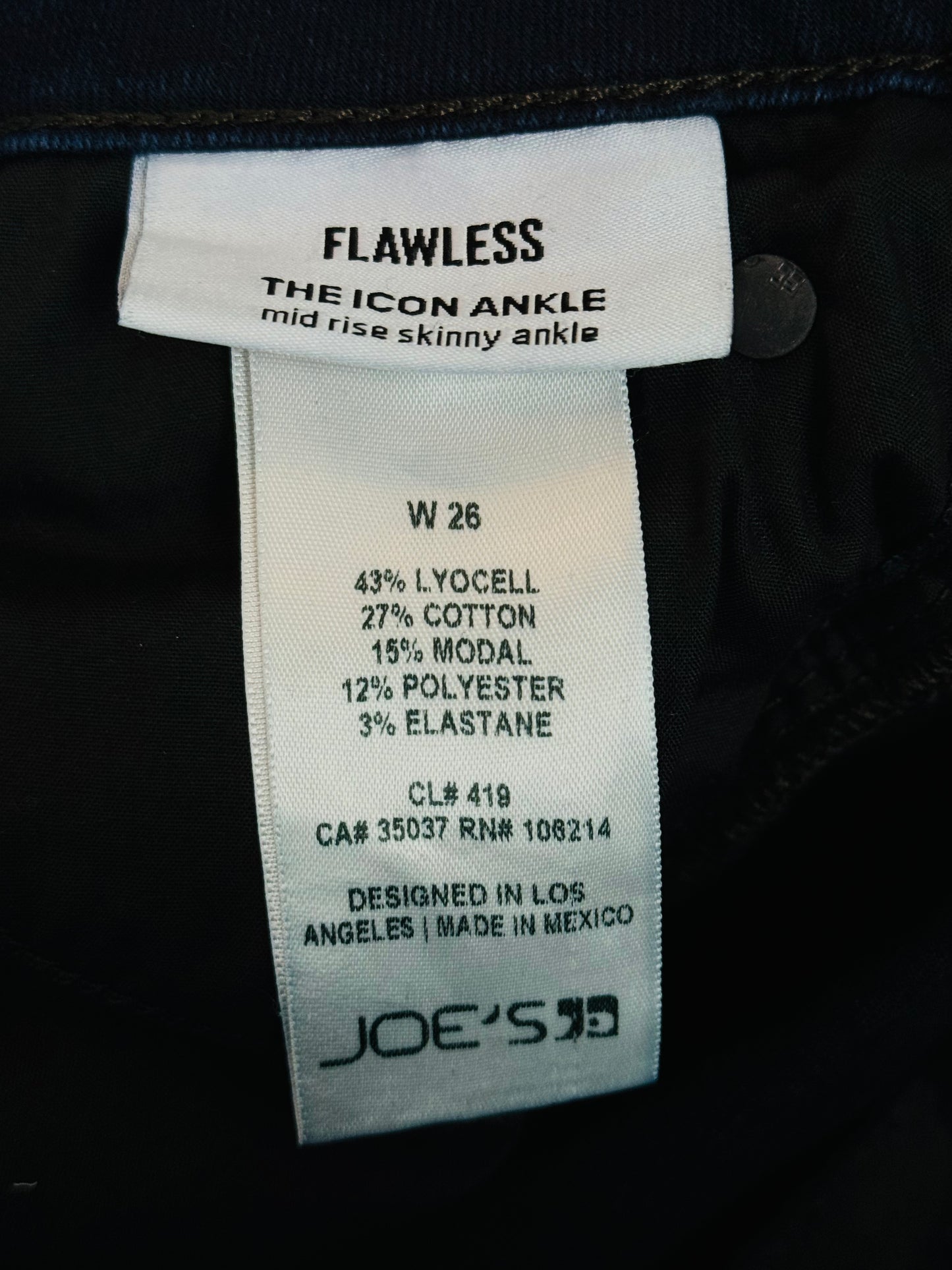 Joe's Jeans Women's Flawless Icon Mid-Rise Skinny Jeans - Size 26W