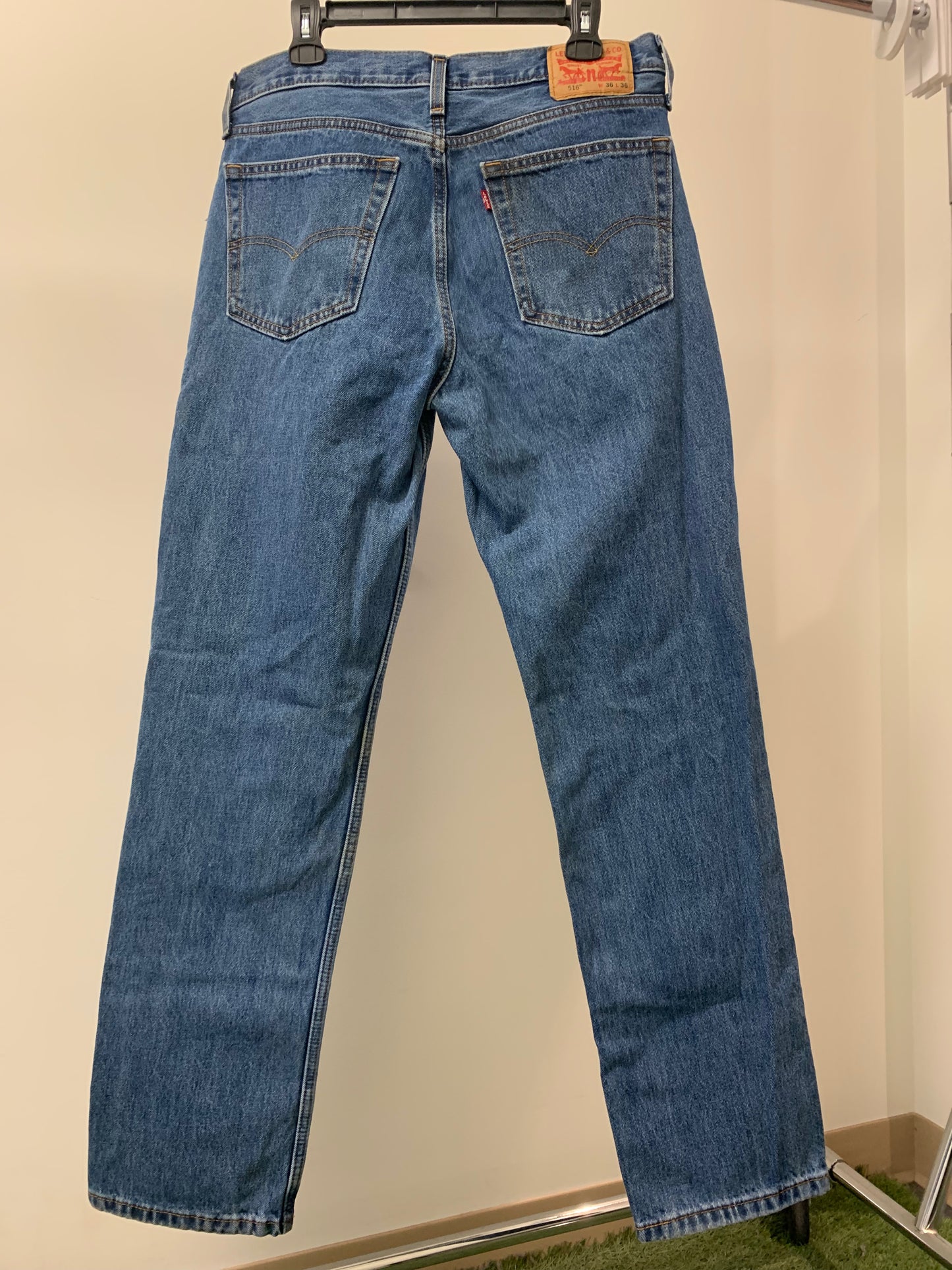 Levi’s 516 Jeans Denim Blue – Men’s Size 36 x 36 (Tall)
