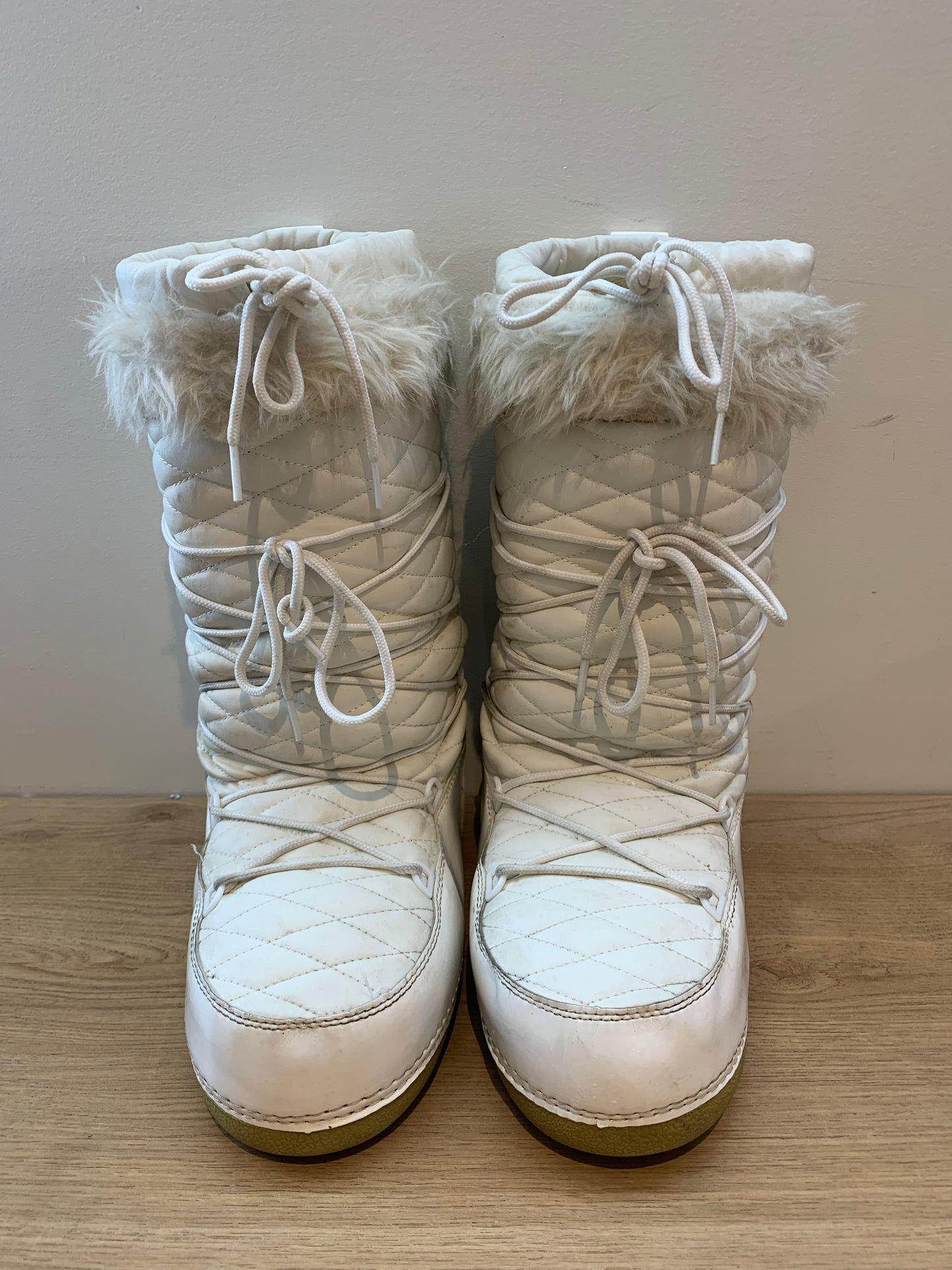Moon Boot Icon Faux Fur Boots White - Size 38/40