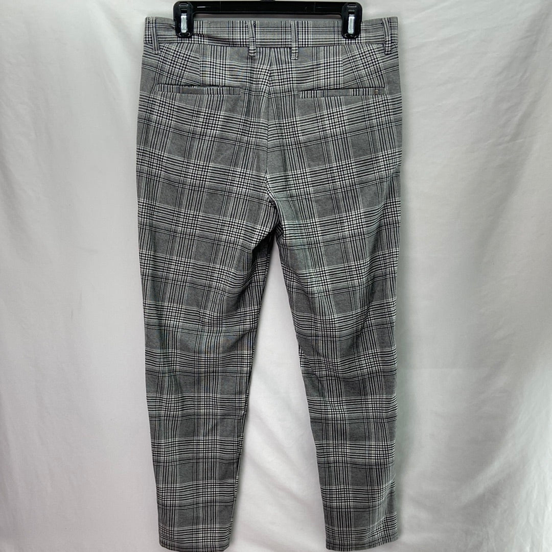 Bershka Men's Plaid Skinny Cropped Trousers Grey - Size 31