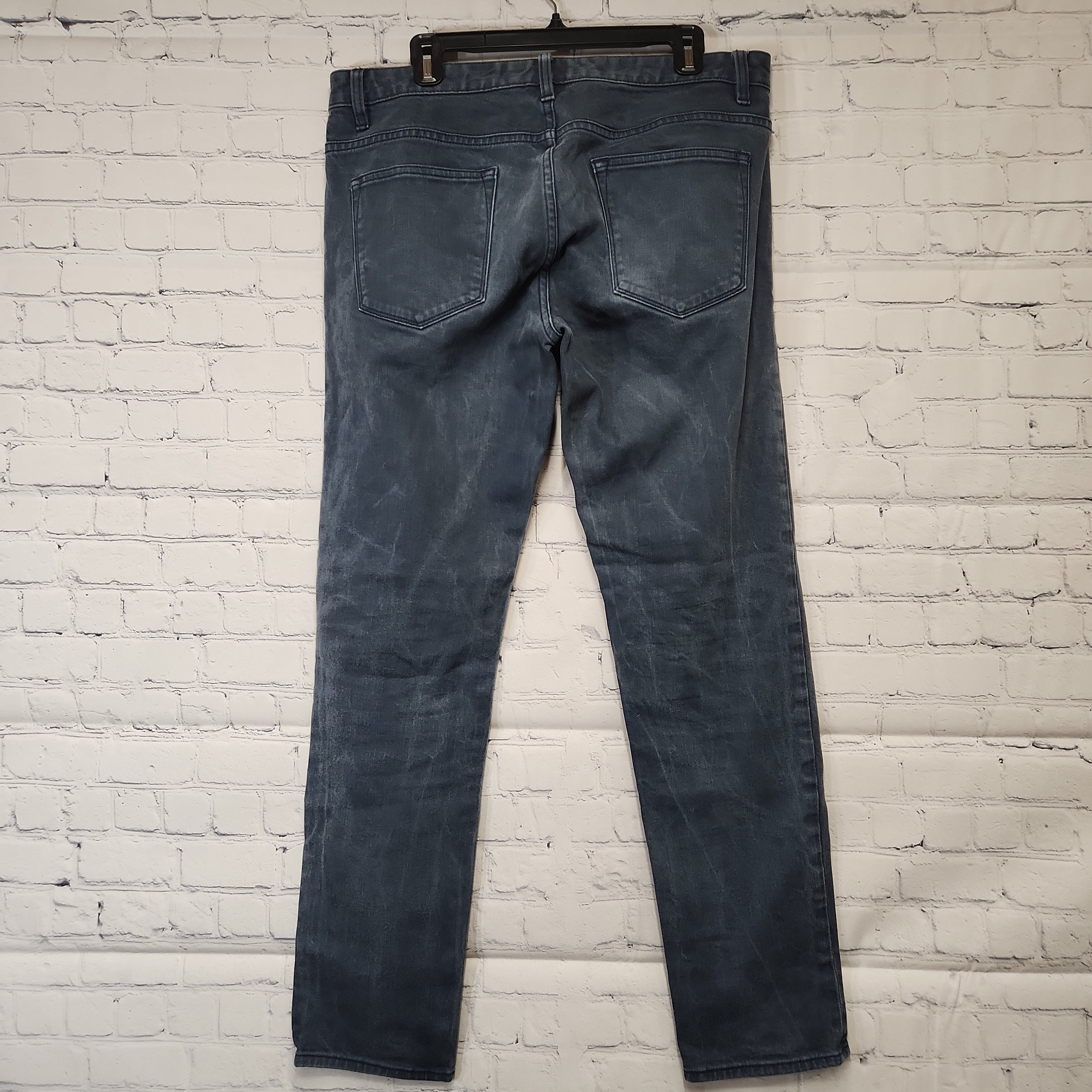 Black washed hot sale jeans mens