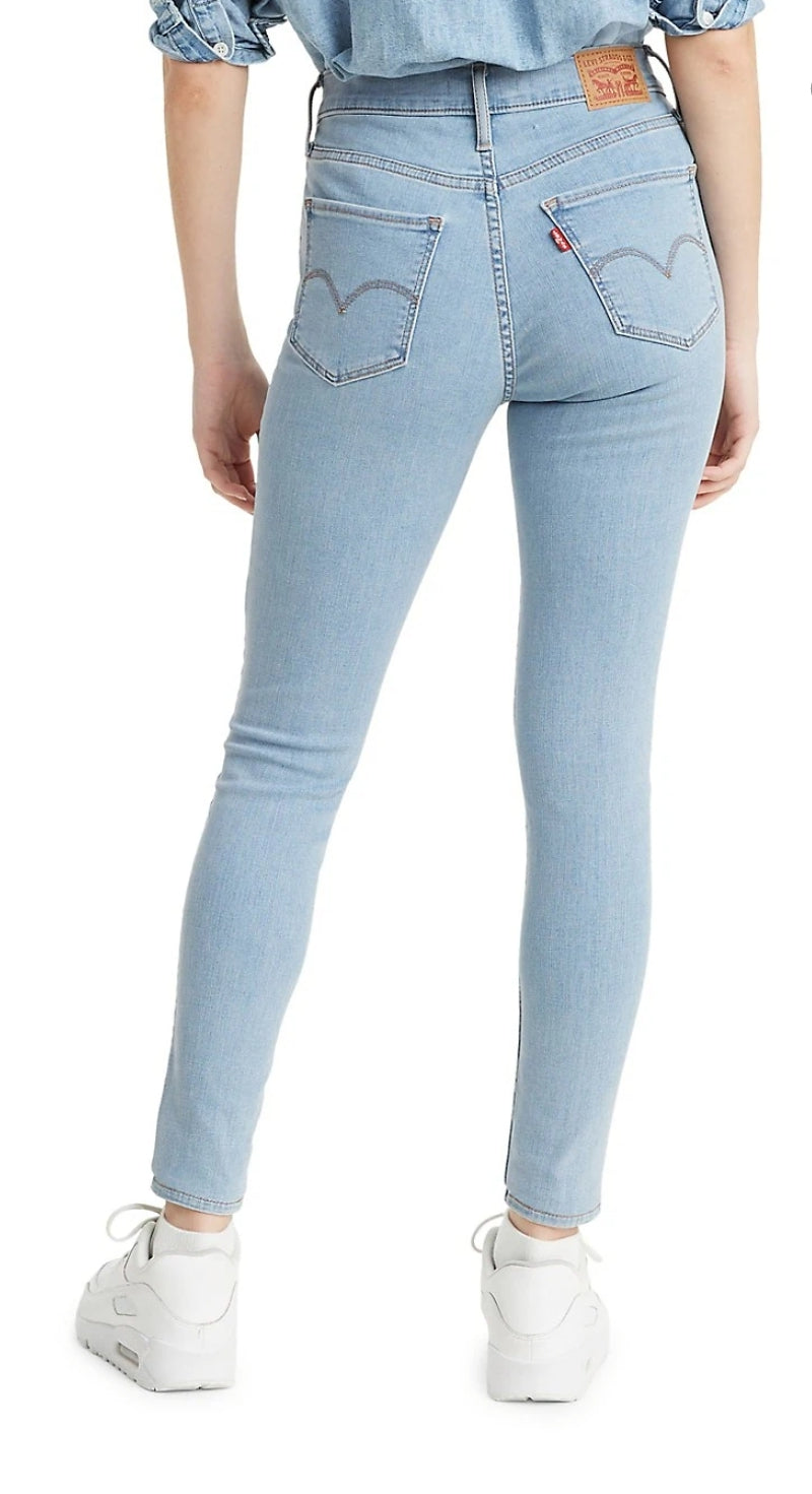 Levi s 720 High Rise Super Skinny Women s Jeans Light Washed Size 27