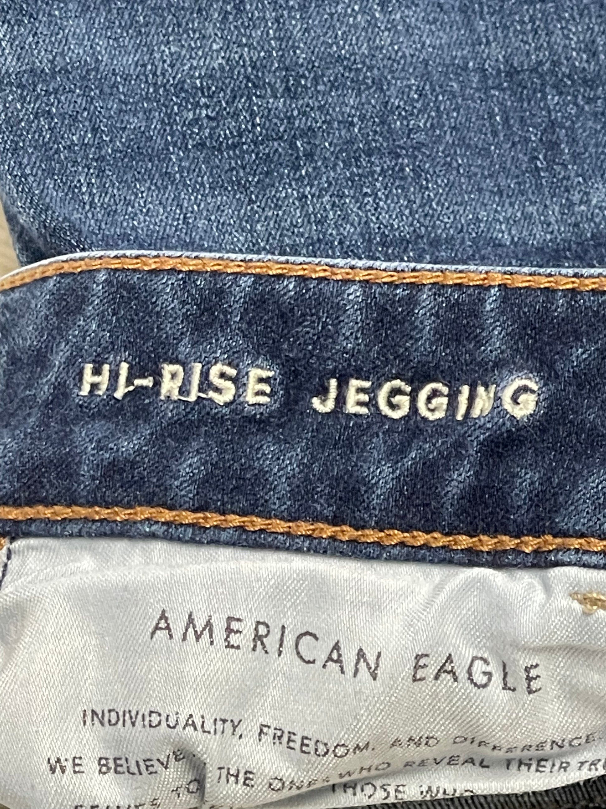 American Eagle Women's Hi-Rise Jegging Medium Washed - Size 4 – PoppinTags